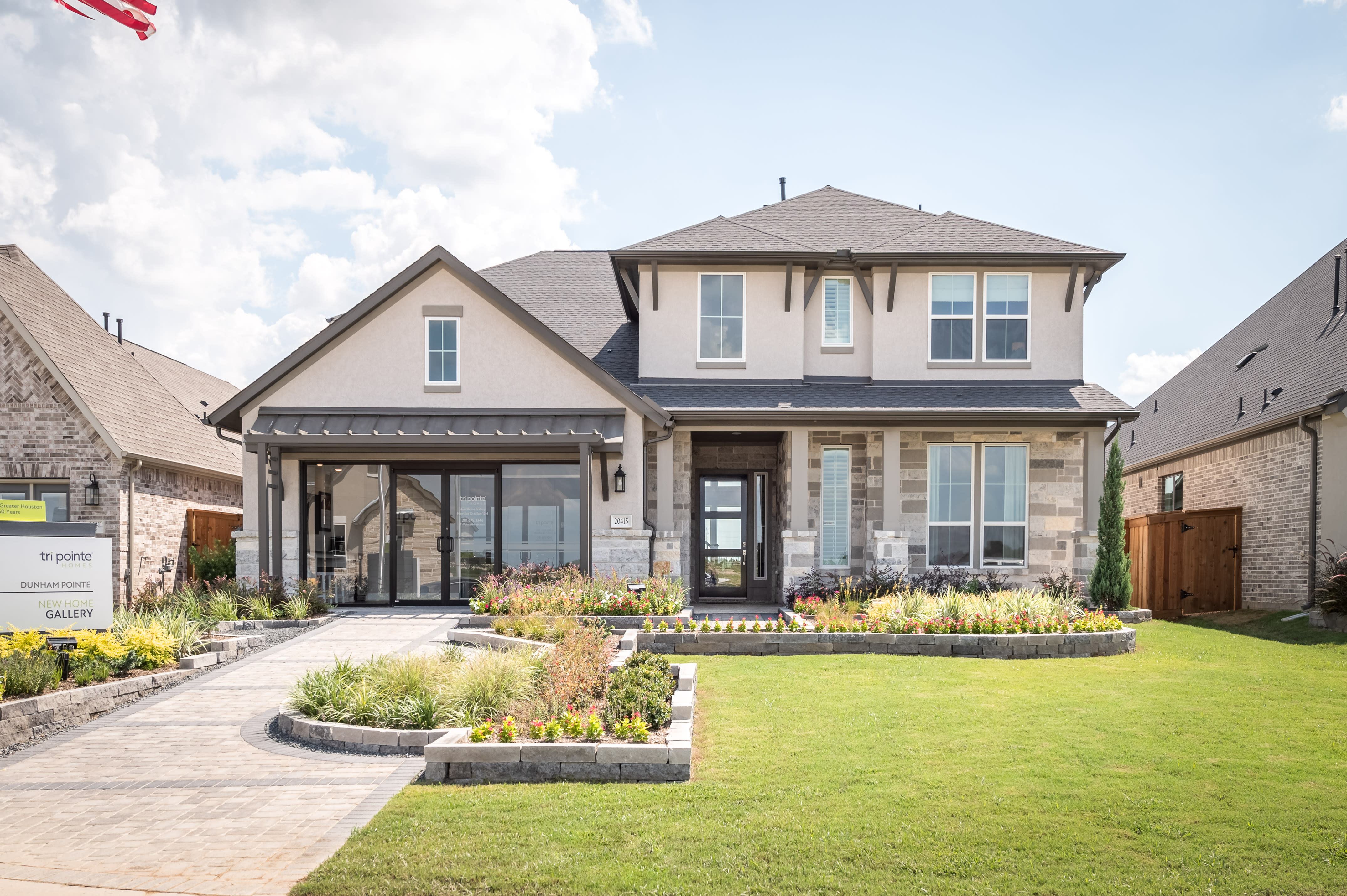 casa en Dunham Pointe 60' por Tri Pointe Homes
