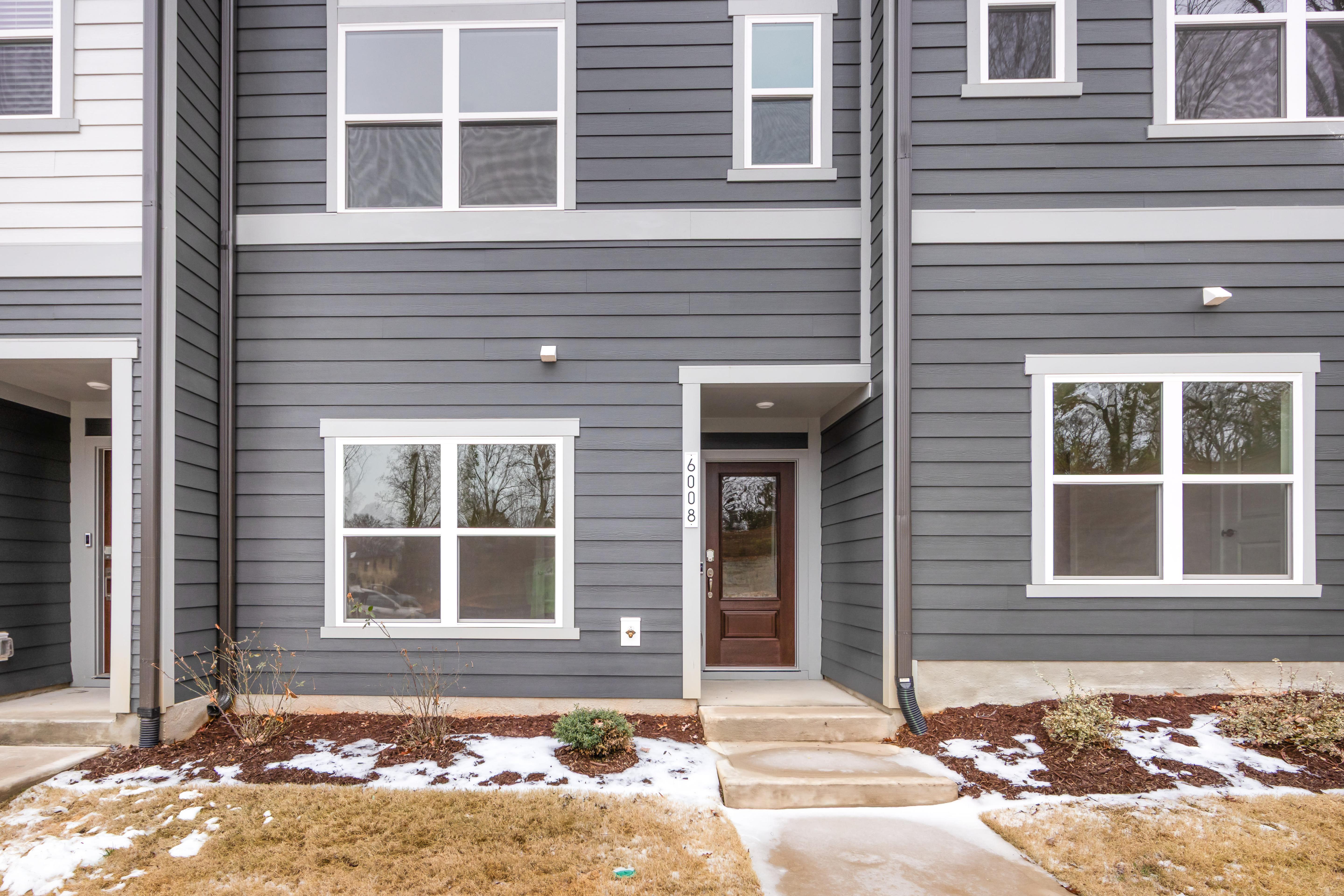6008 Pivot Ct