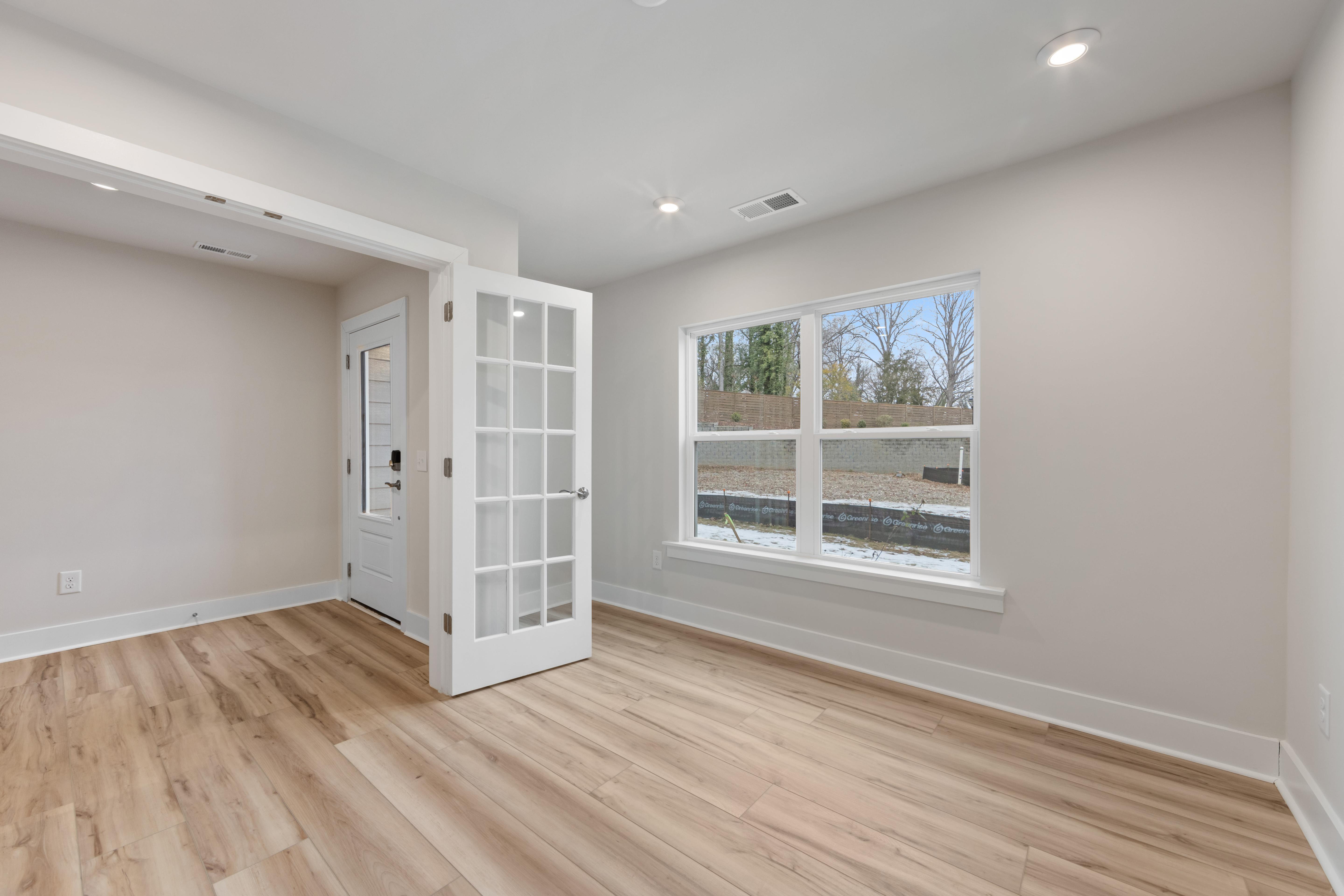 6008 Pivot Ct
