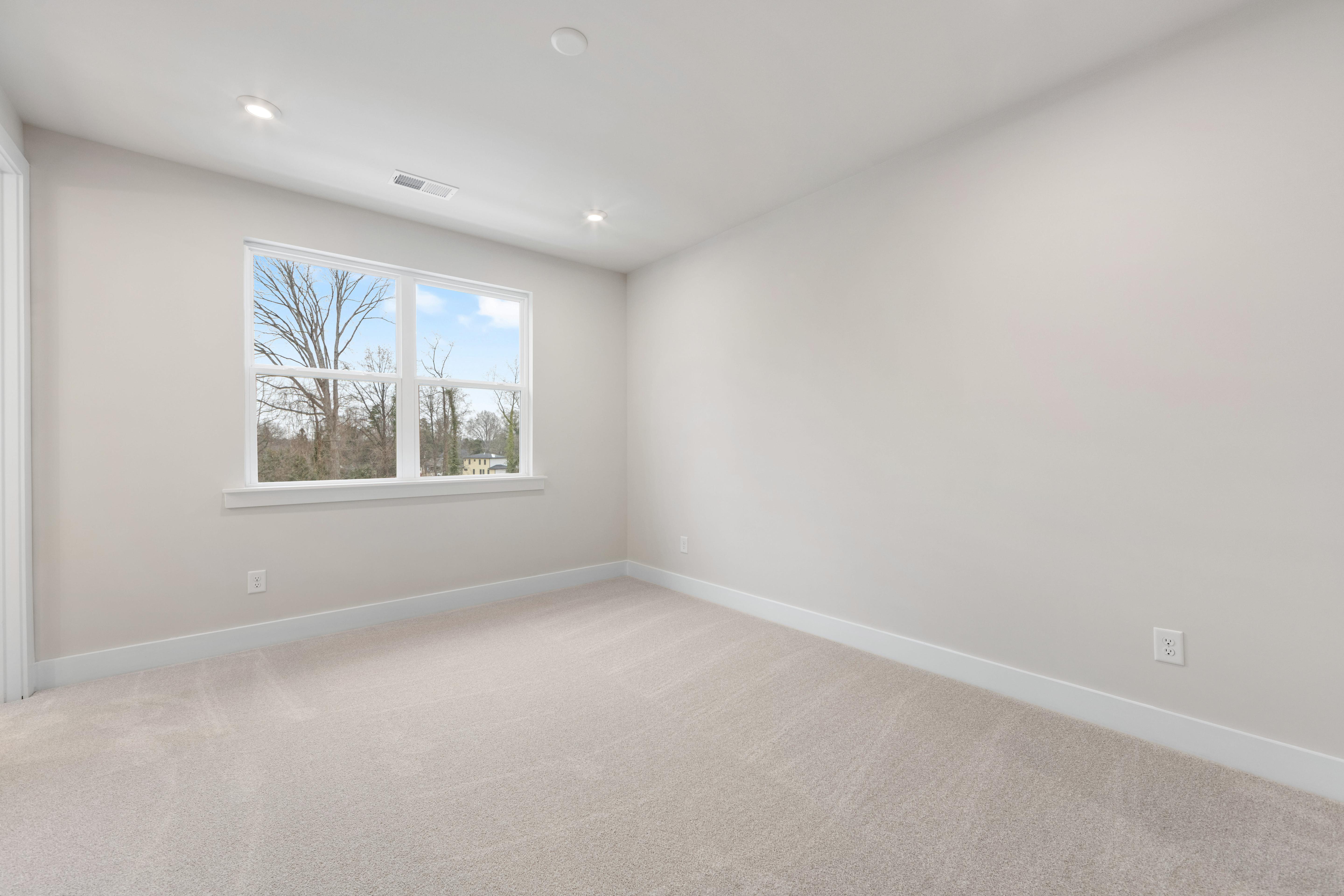 6008 Pivot Ct