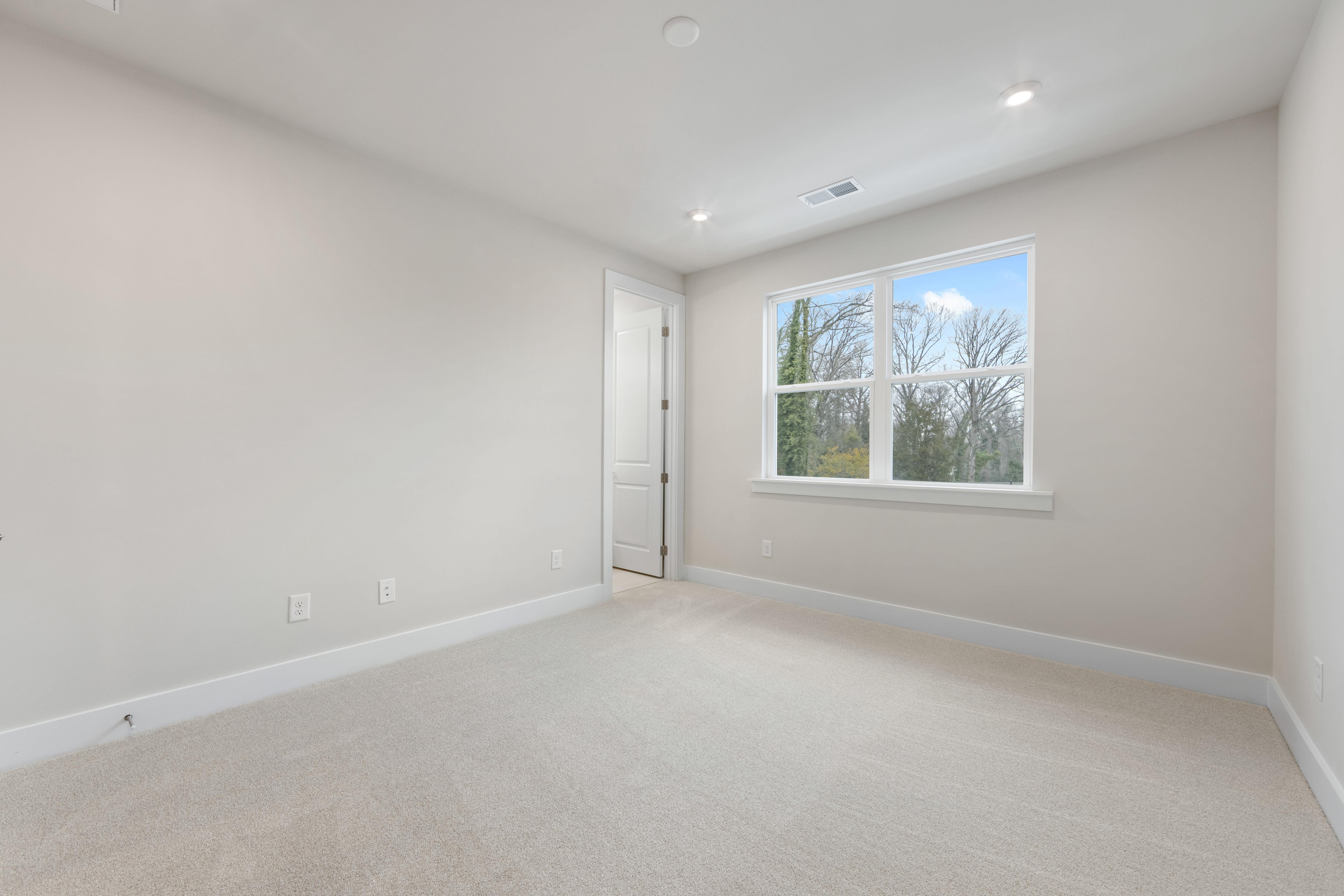 6008 Pivot Ct