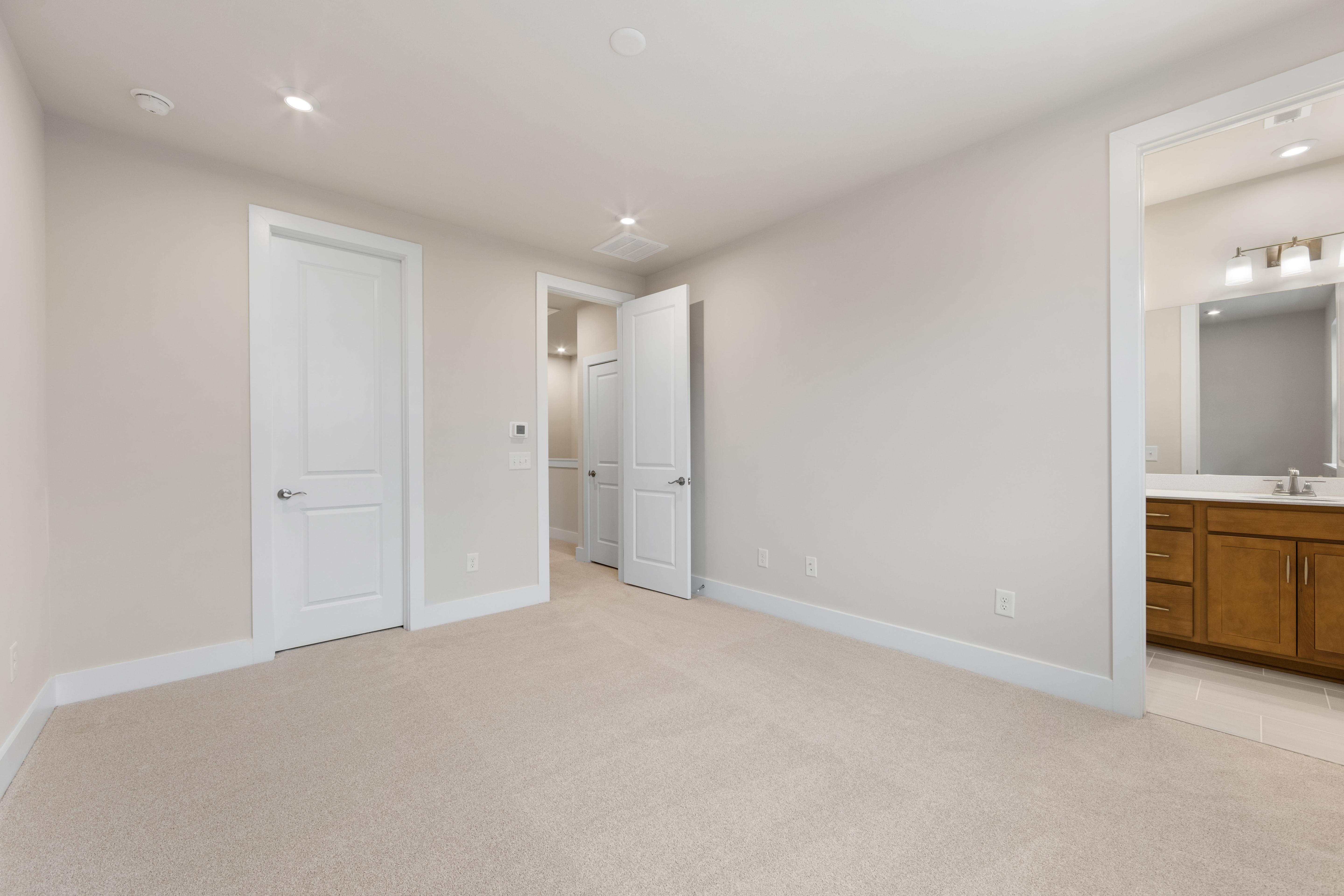 6008 Pivot Ct