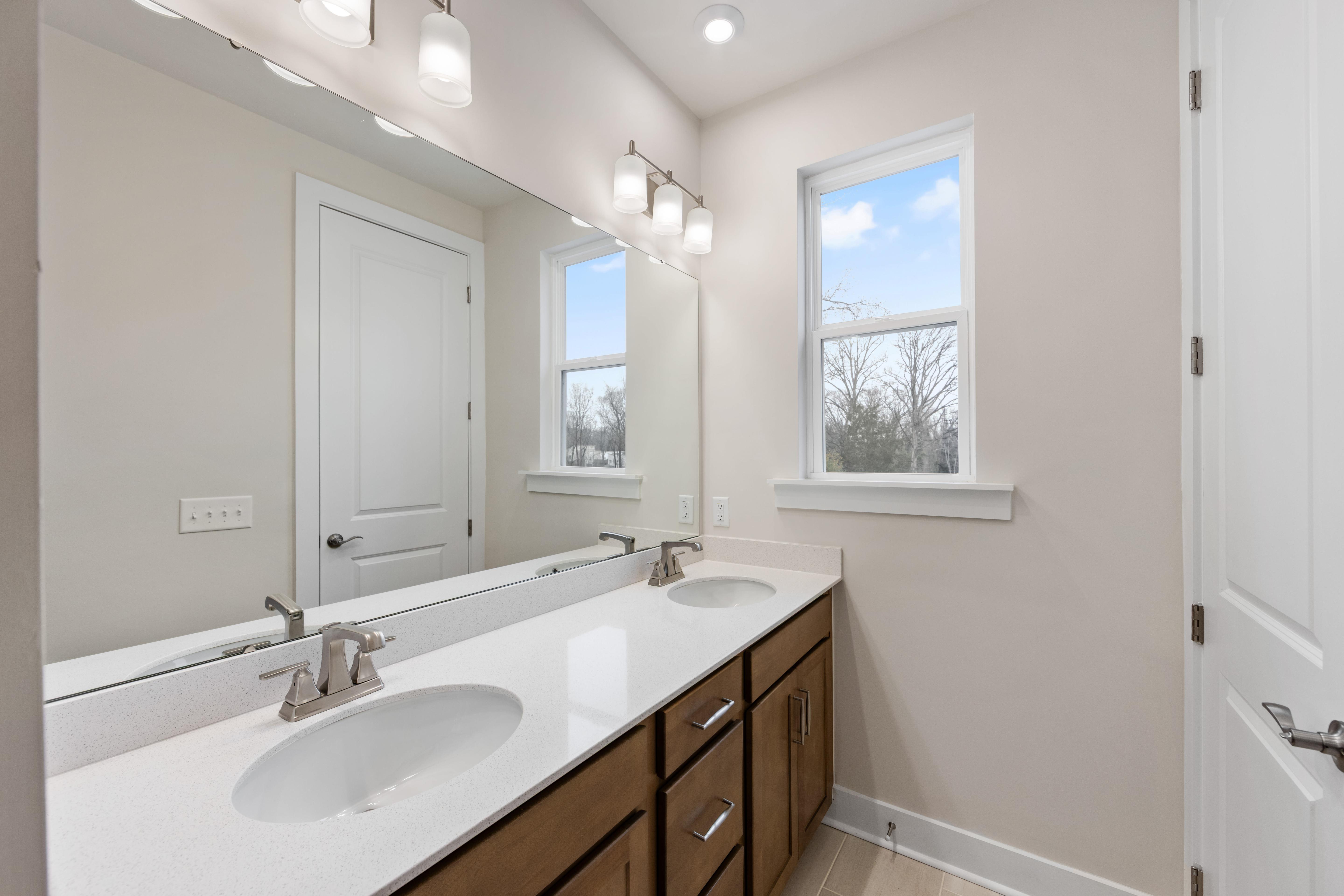 6008 Pivot Ct