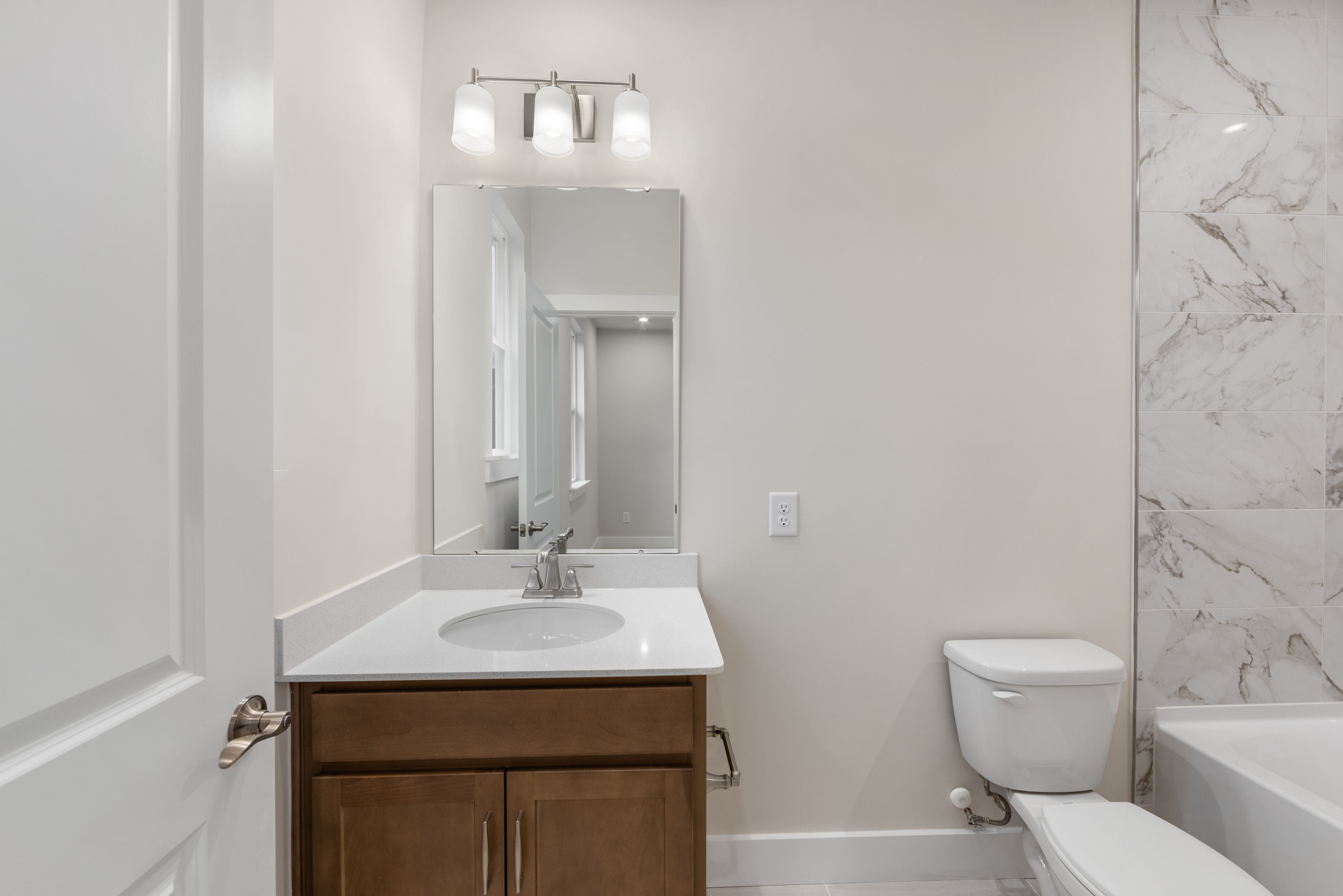 6008 Pivot Ct