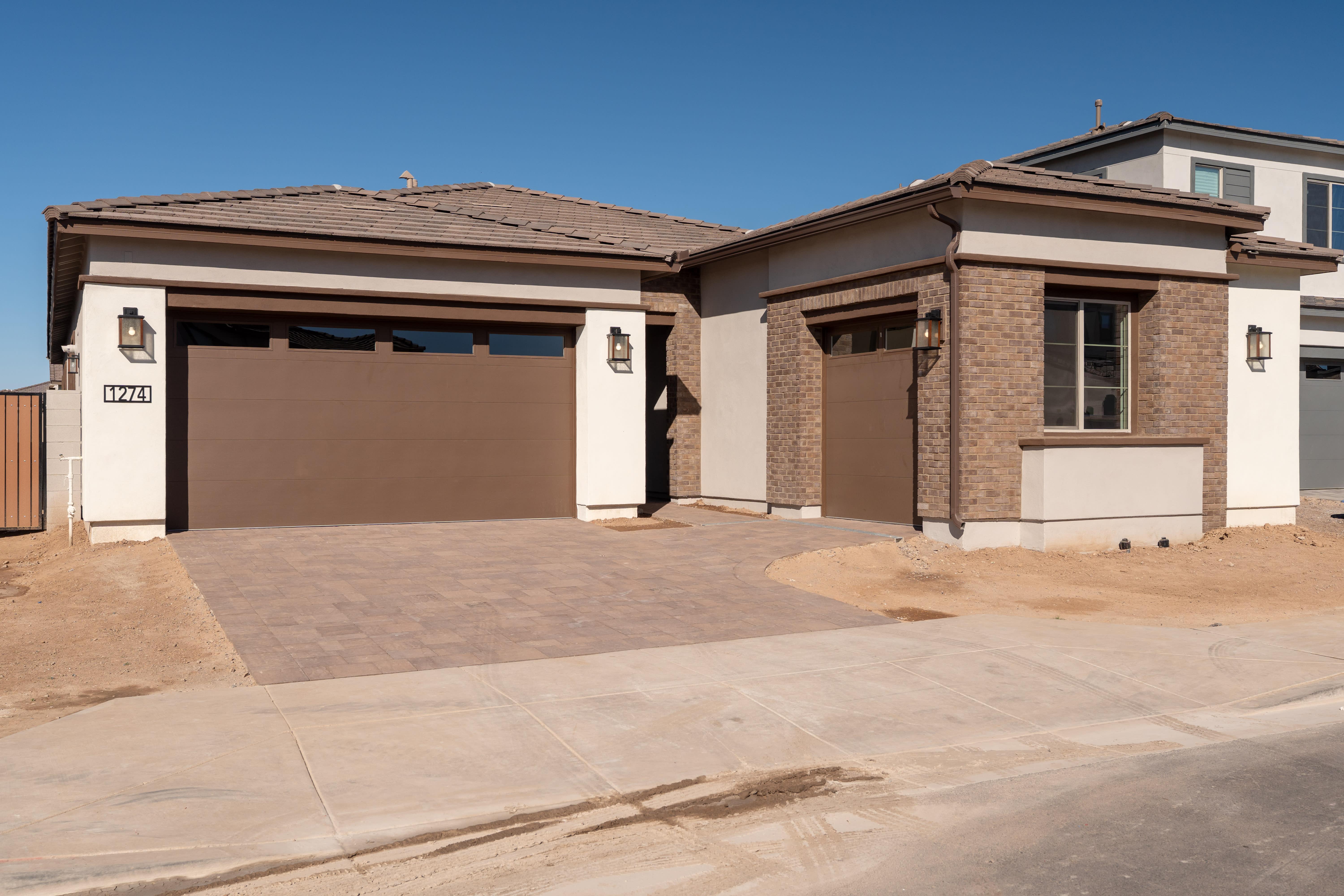 Elden Plan 4505 - Canastero at Waterston Central: Gilbert, Arizona - Tri Pointe Homes