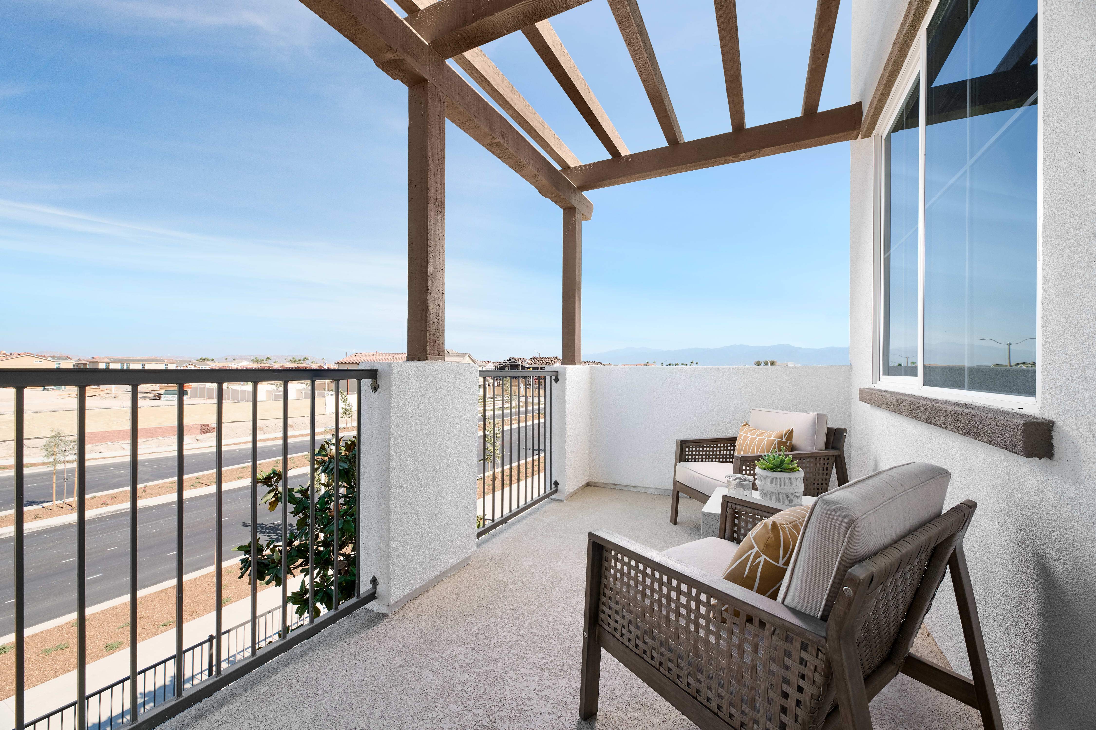 16125 Currant Lane. Chino, CA 91708