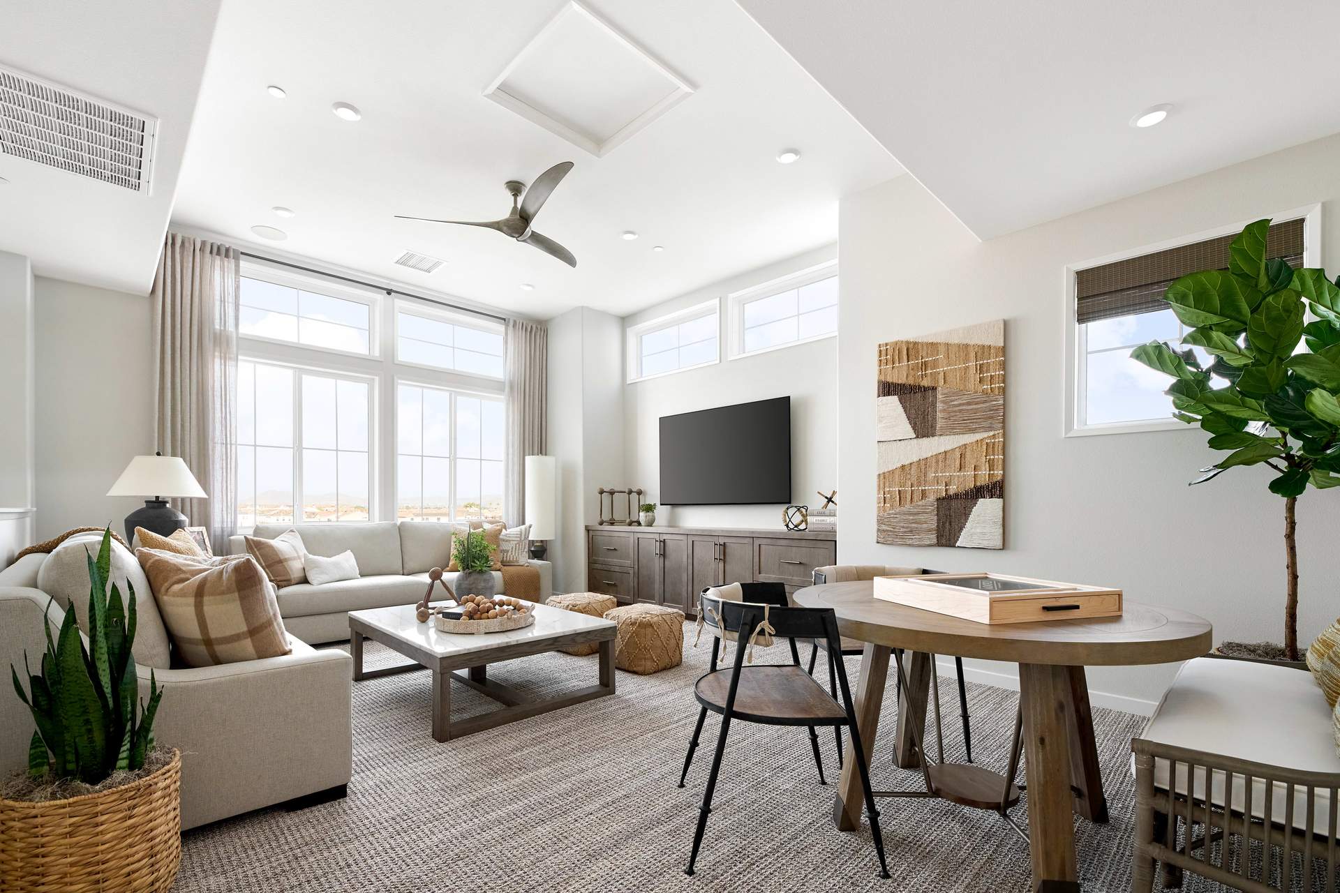 16118 East Preserve Loop | HS 21