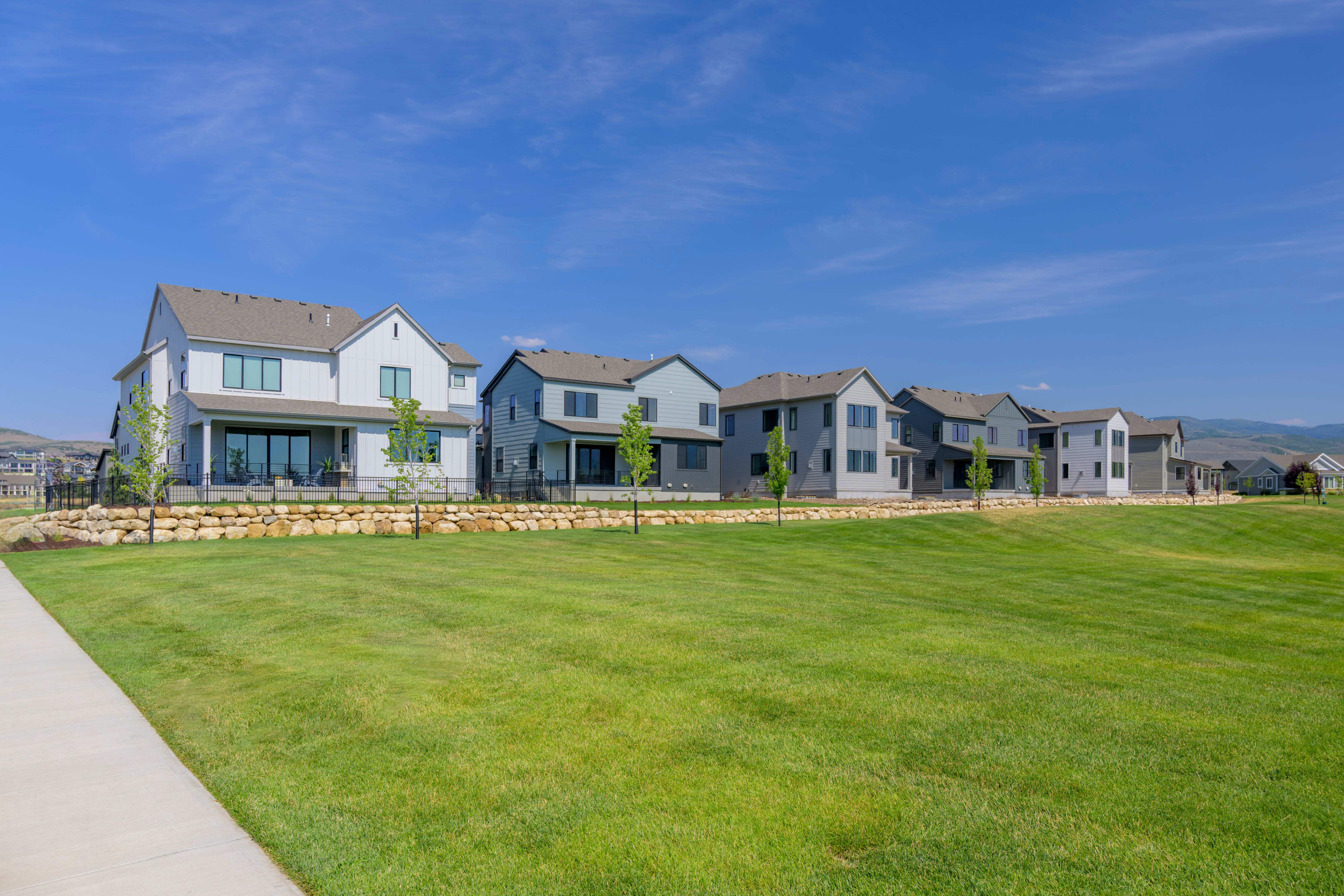 Summit Collection at The Crossings por Tri Pointe Homes en Provo-Orem Utah