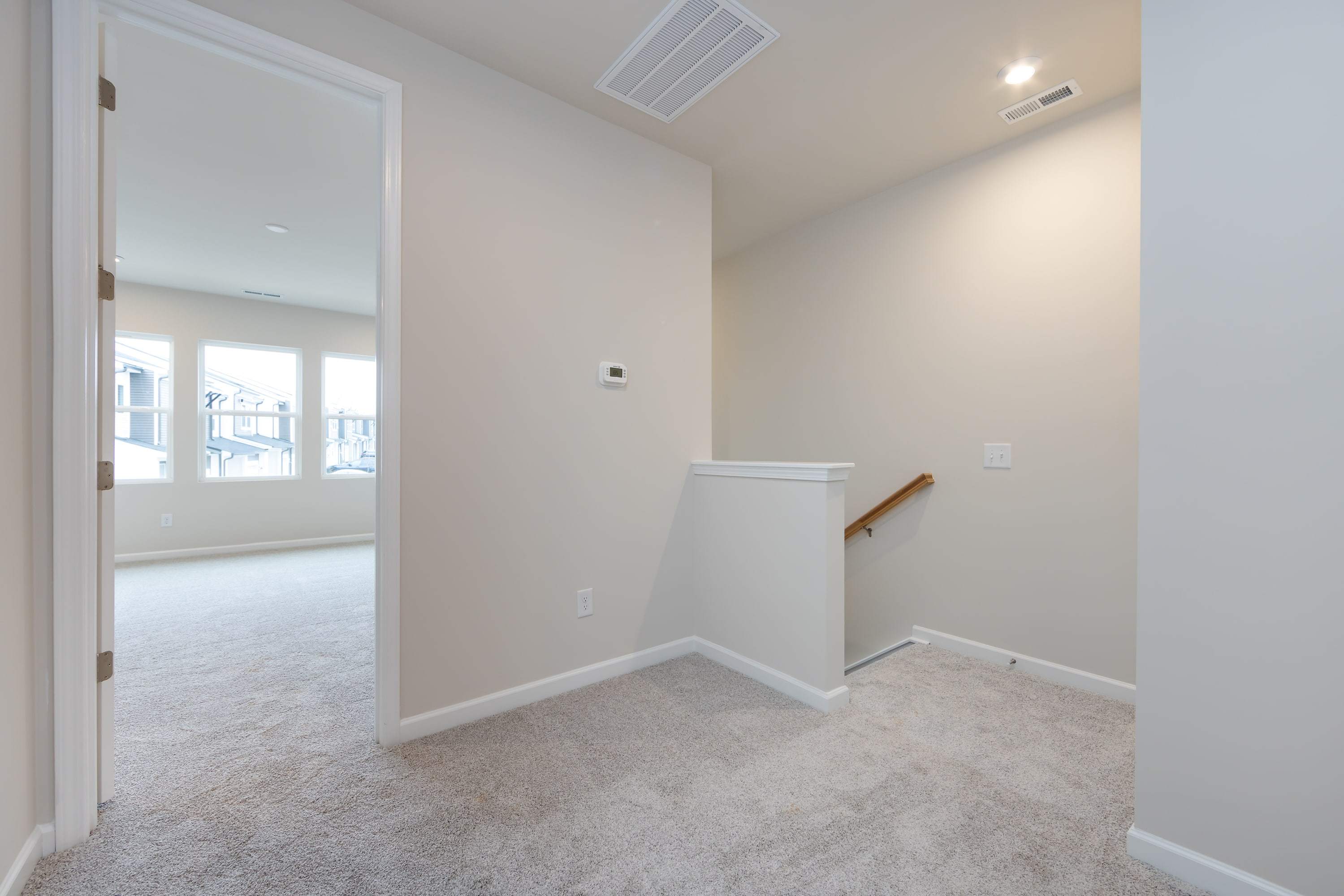 6017 Longar Lane