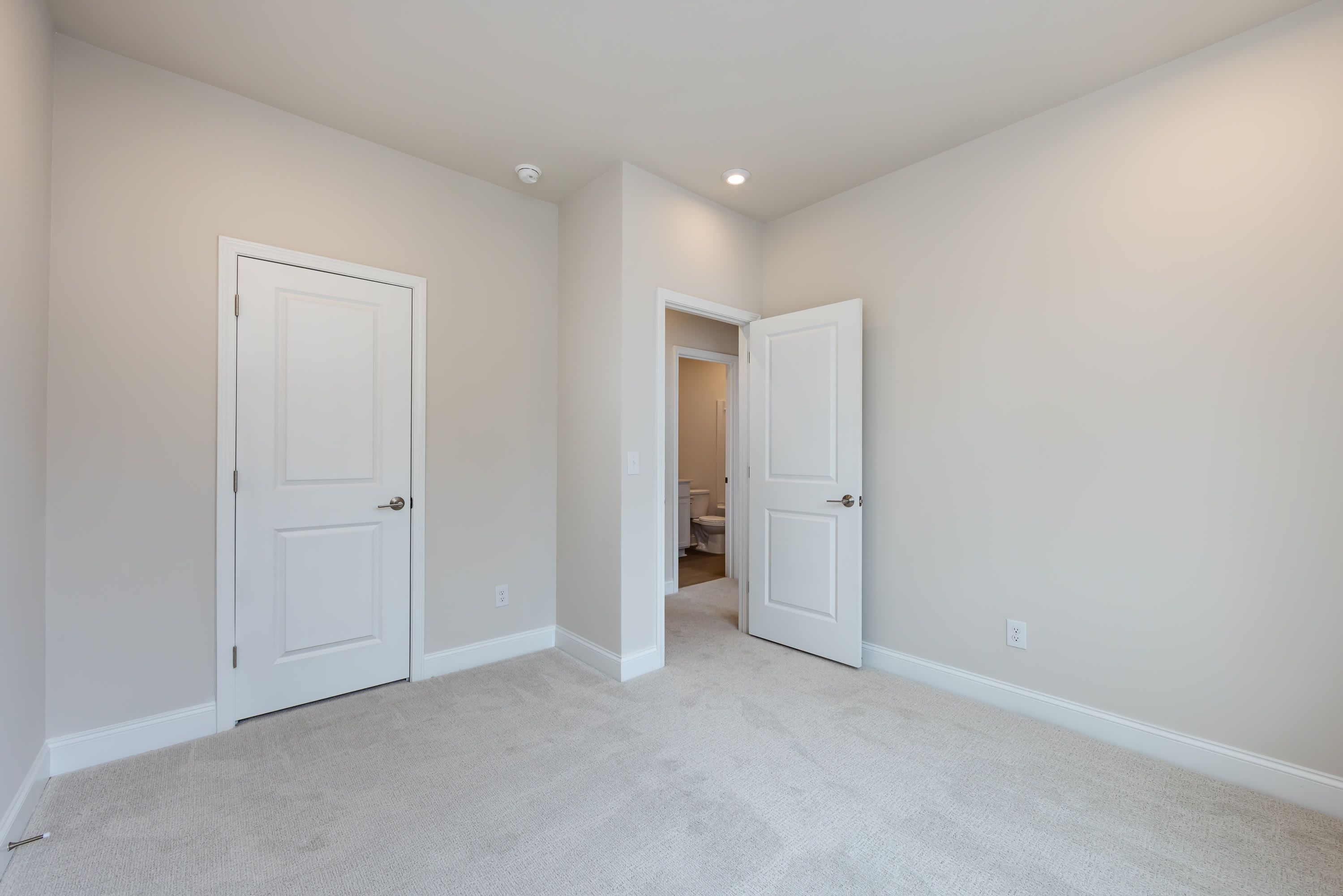 8030 Cedarsmith Ct