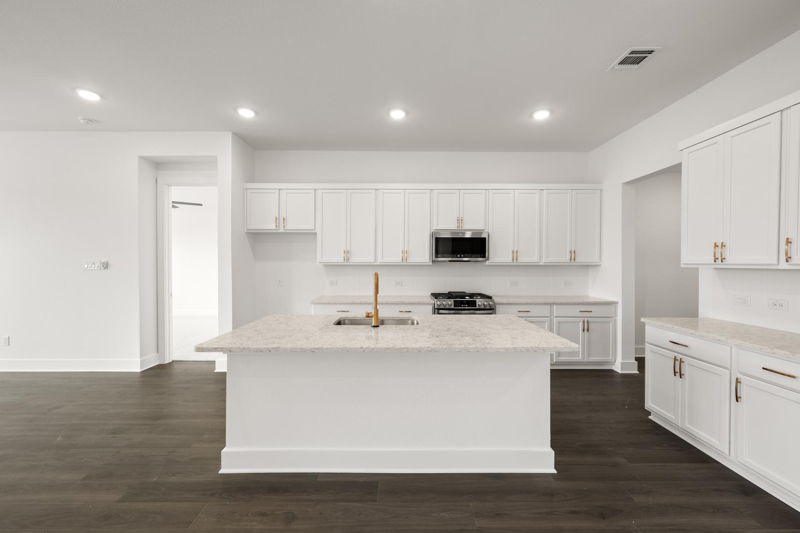 1725 Nesting Robin Lane