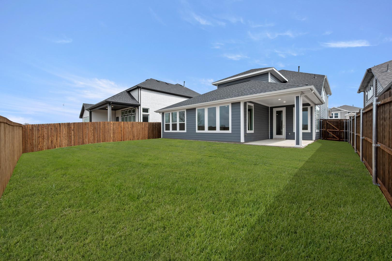 1725 Nesting Robin Lane