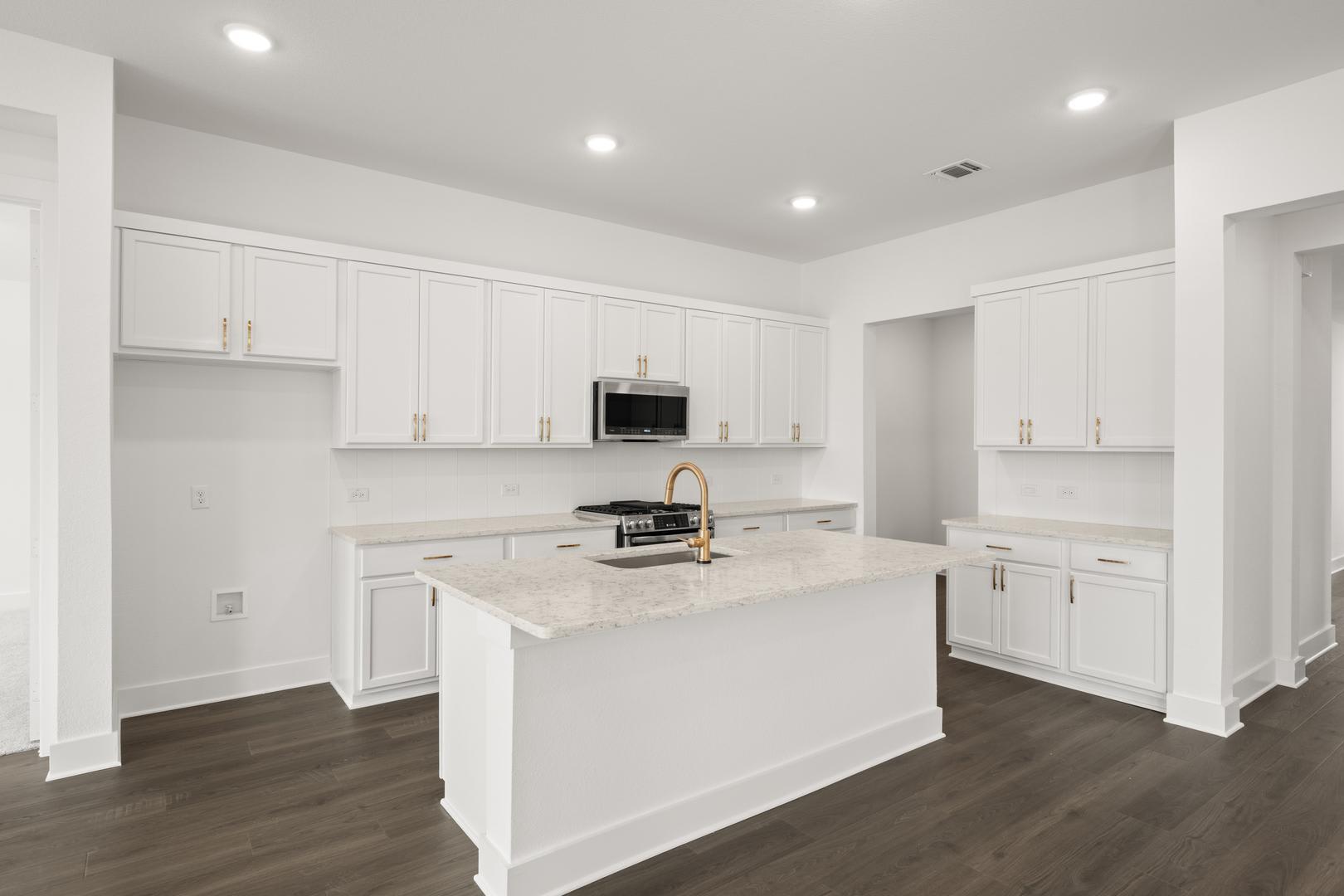 1725 Nesting Robin Lane