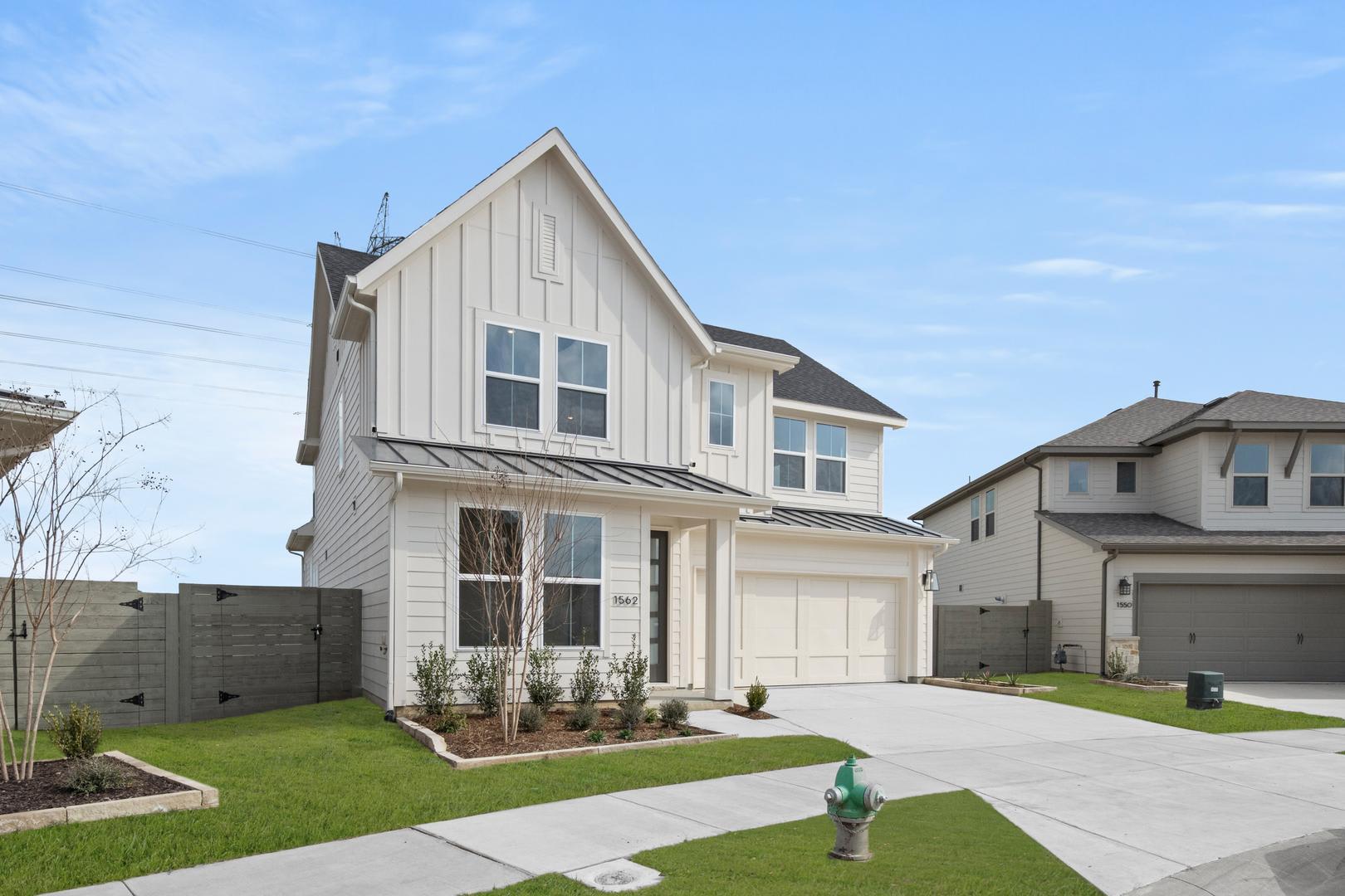 1562 Ginger Lane