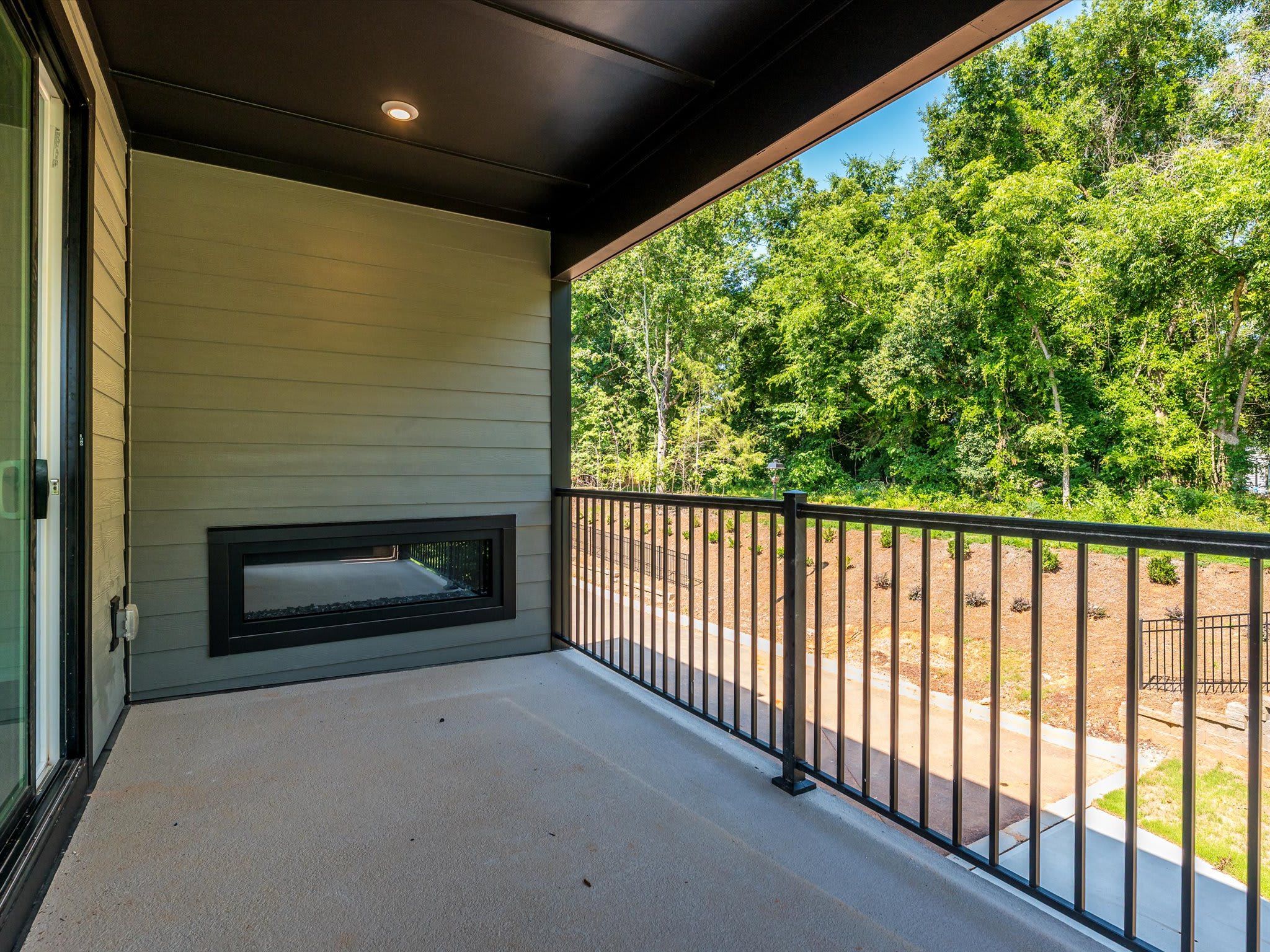 411 Old Town Village Rd