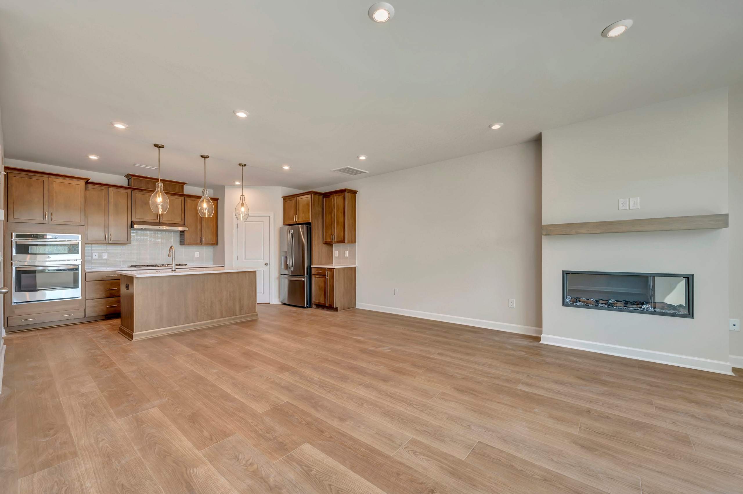 143 Parkland Dr