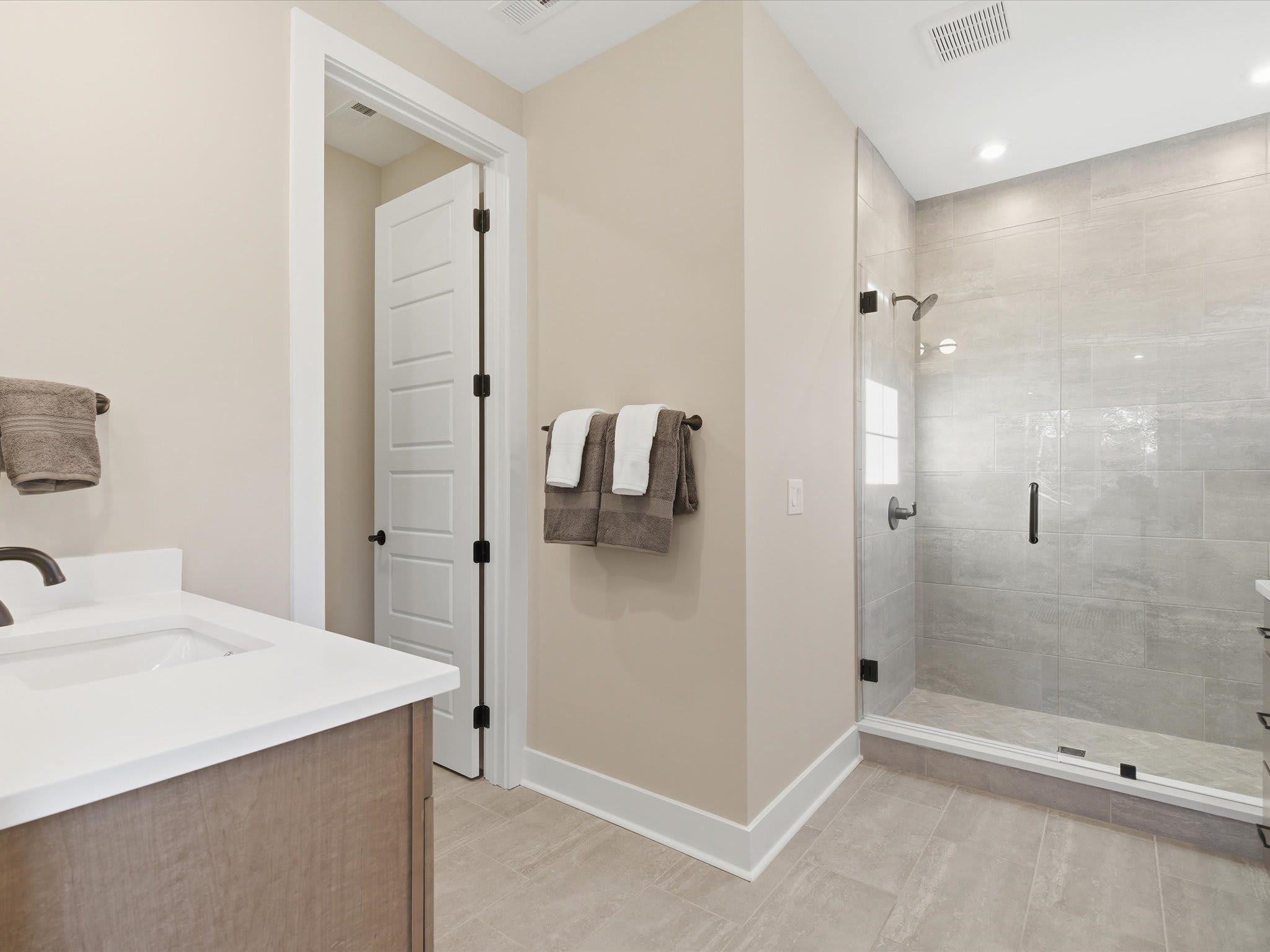 13009 Lucy Park Lane