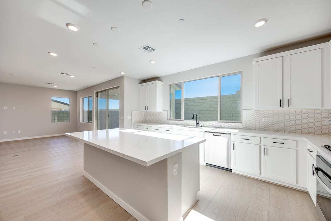 10473 Mountain Aster Avenue