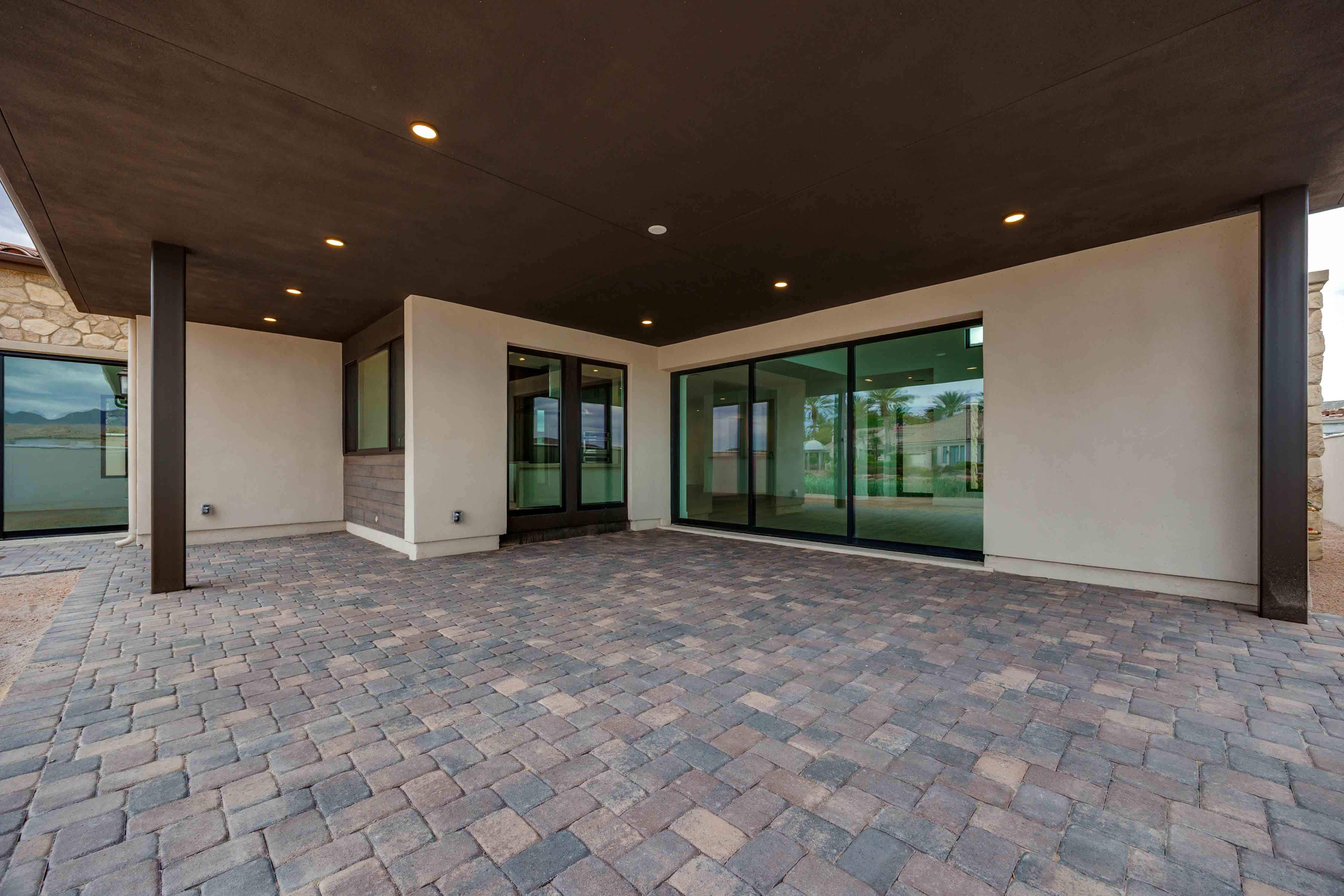 58 BELLISSIMA LAGO COURT
