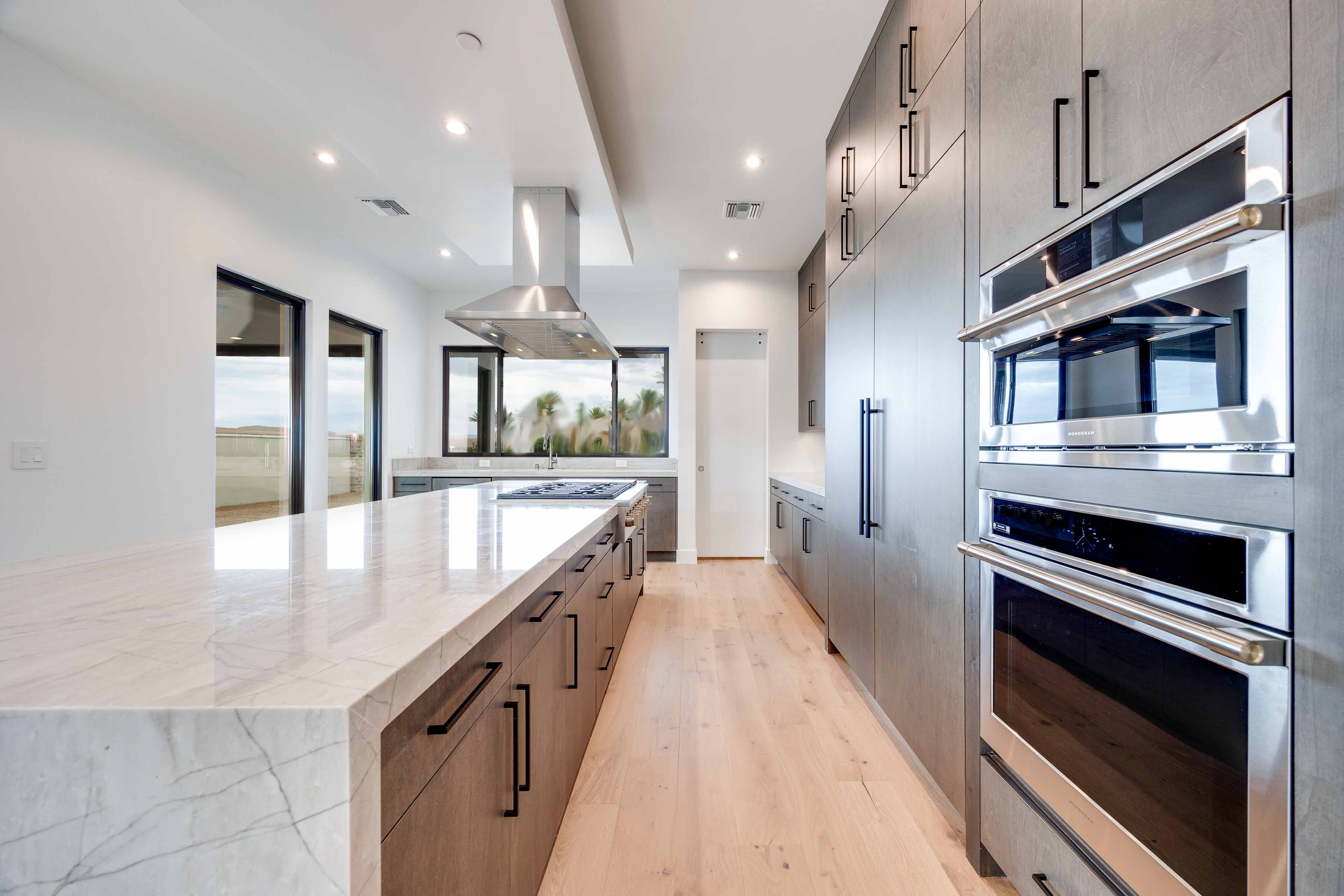 58 BELLISSIMA LAGO COURT