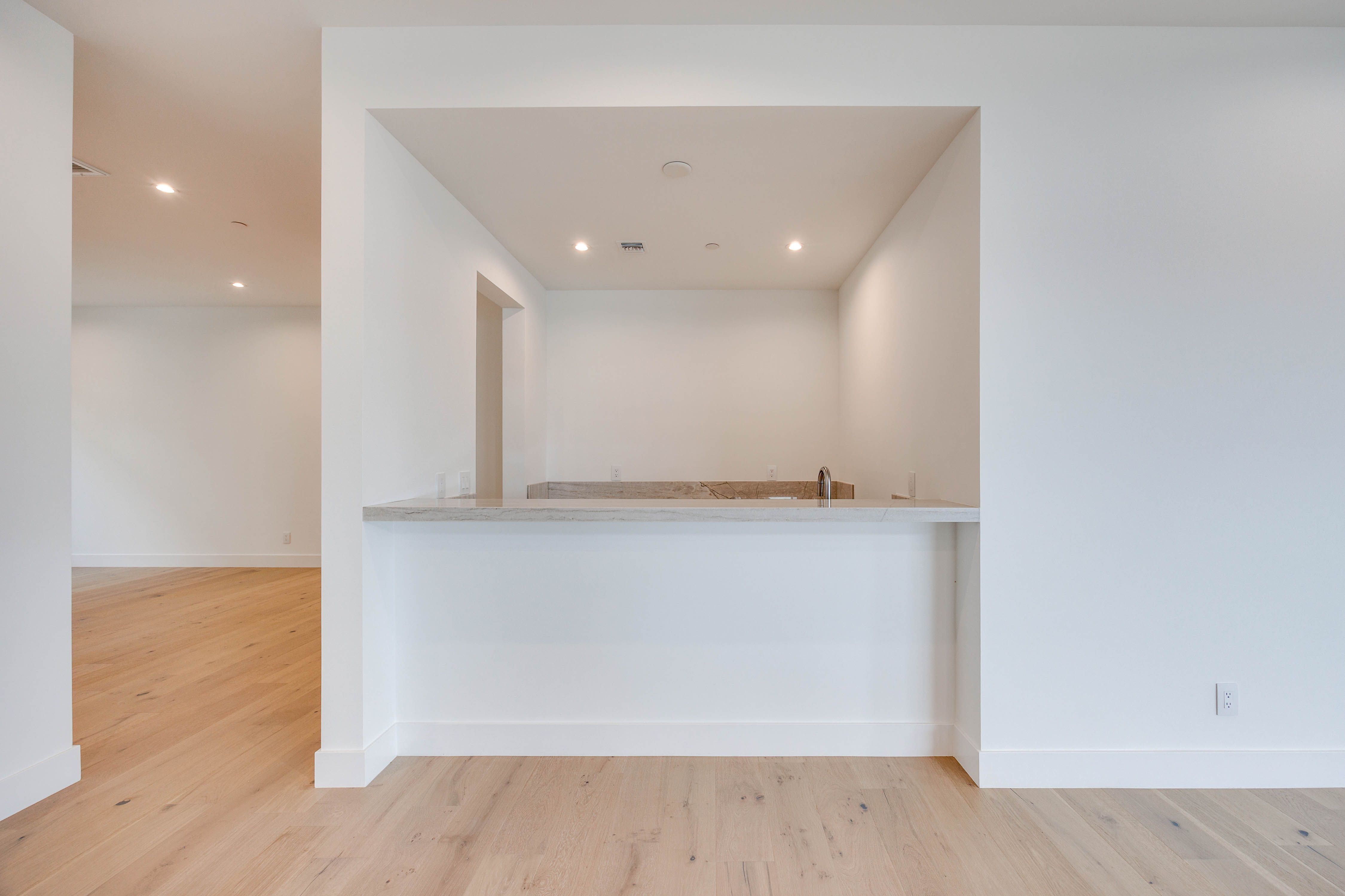 58 BELLISSIMA LAGO COURT