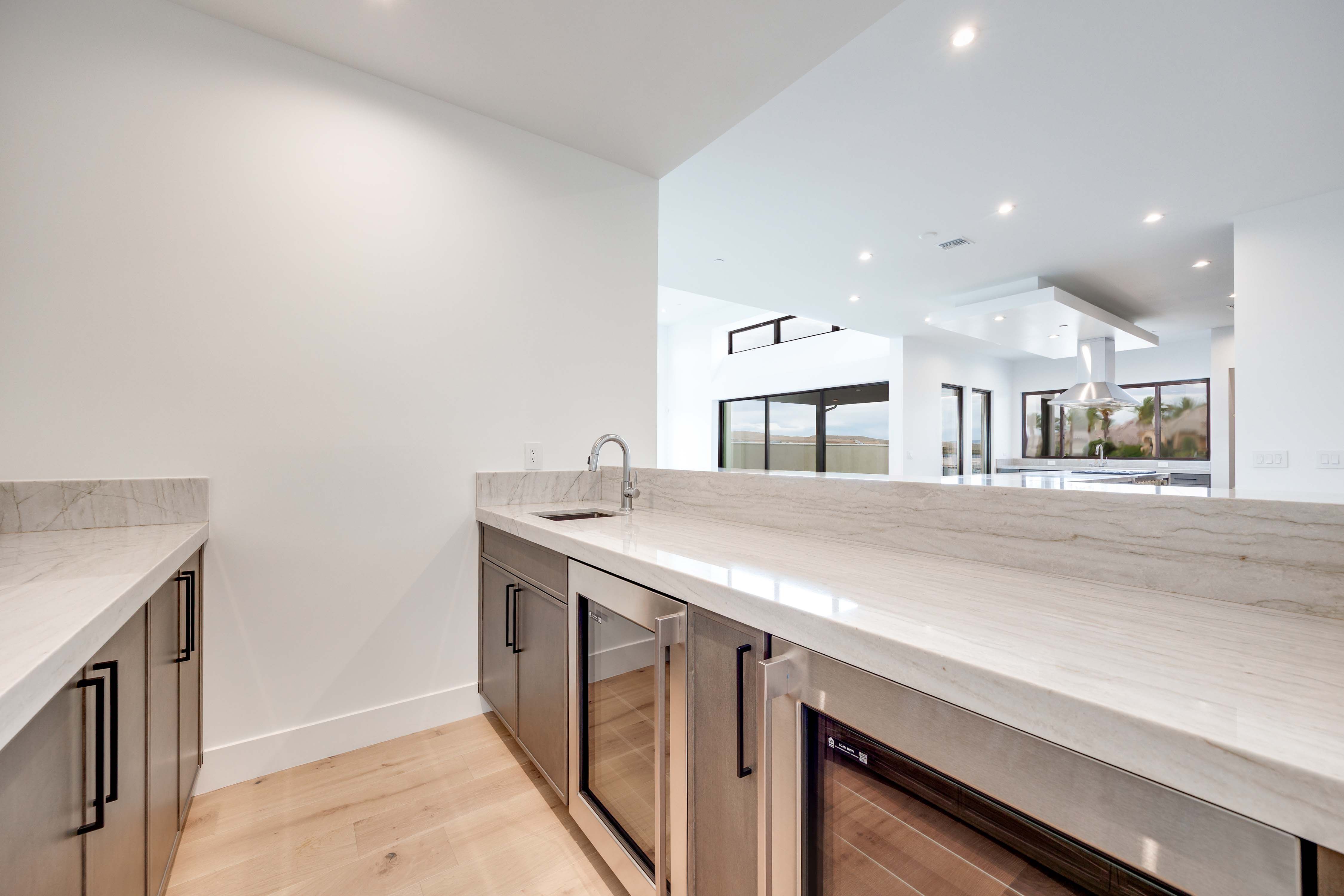 58 BELLISSIMA LAGO COURT