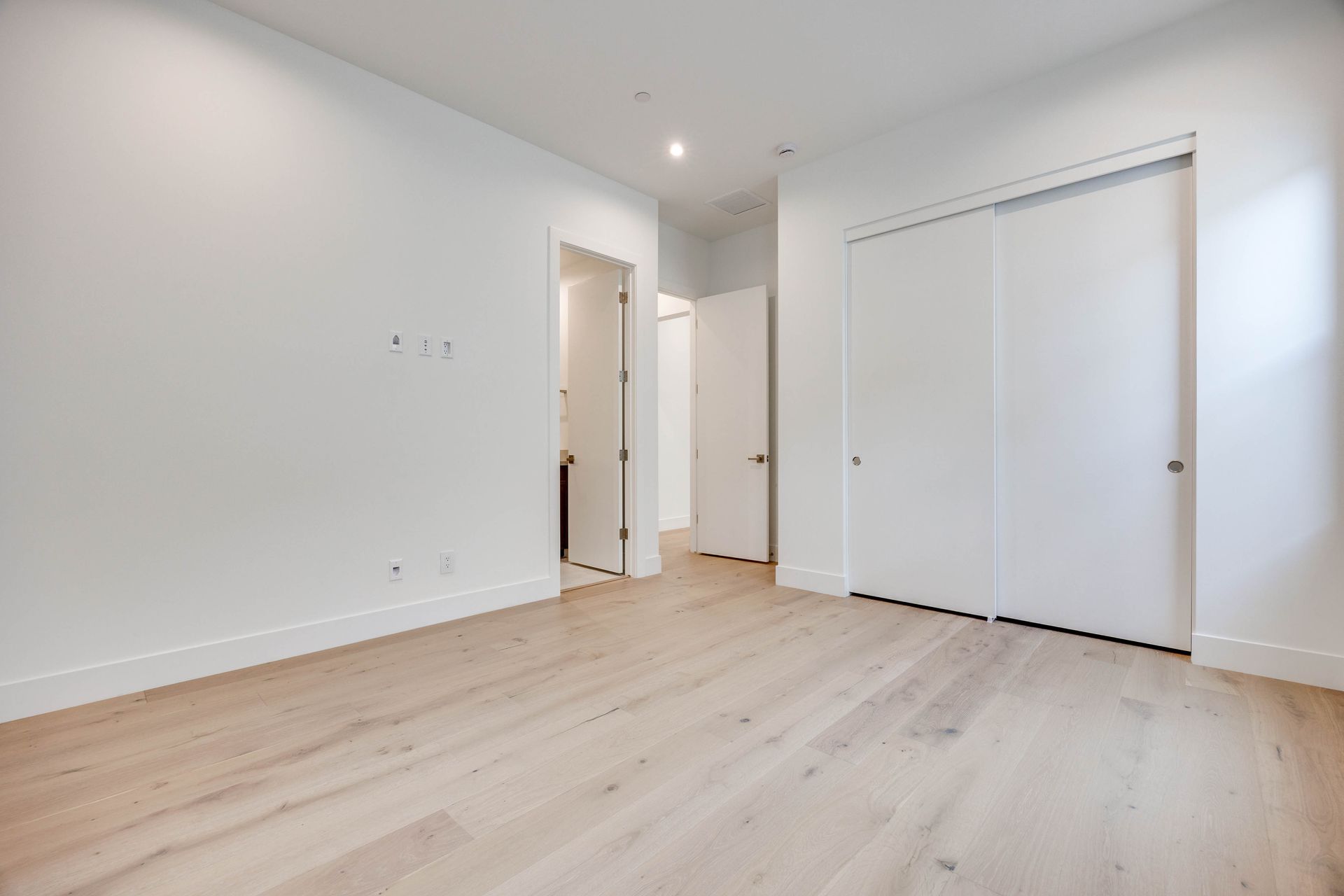 58 Bellissima Lago Court