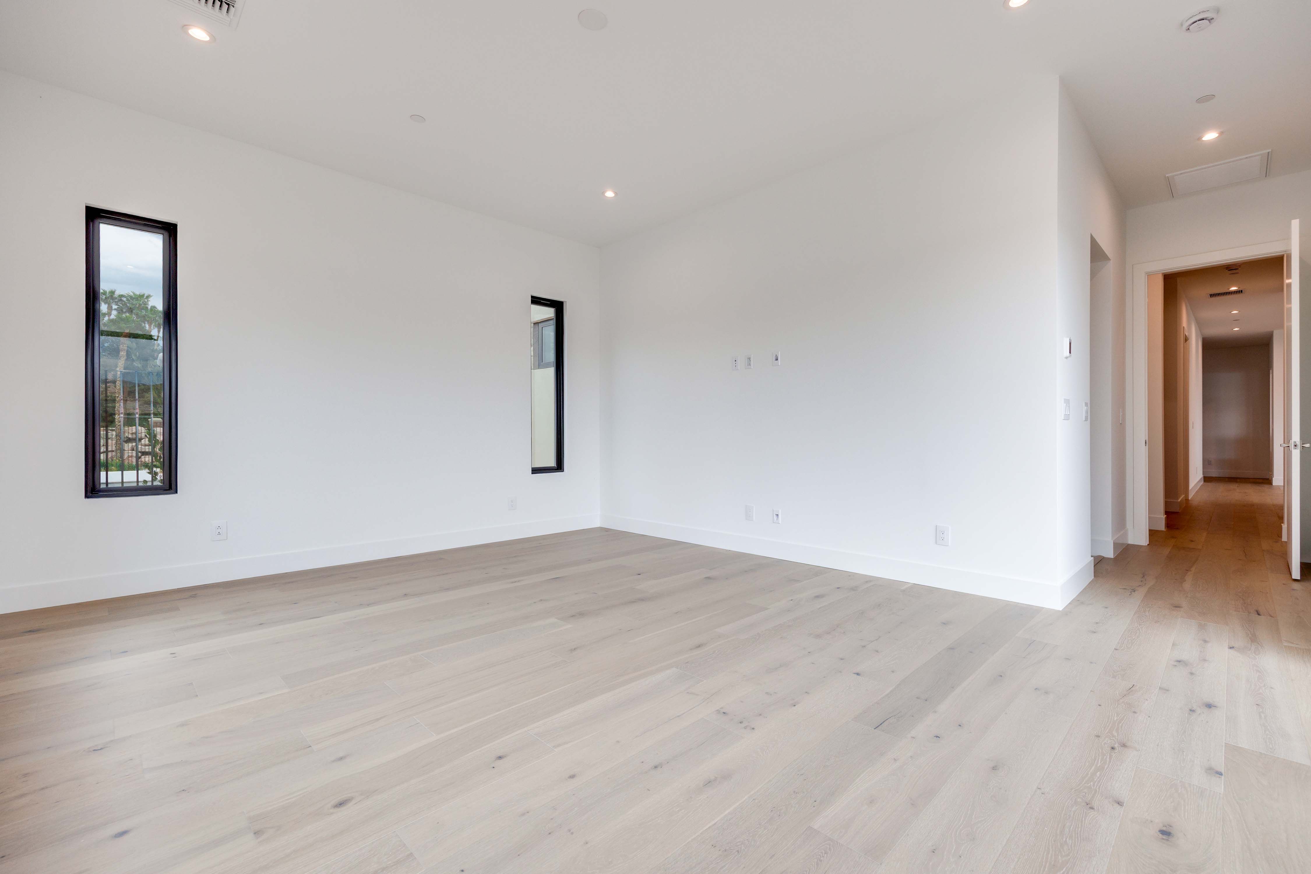 58 BELLISSIMA LAGO COURT