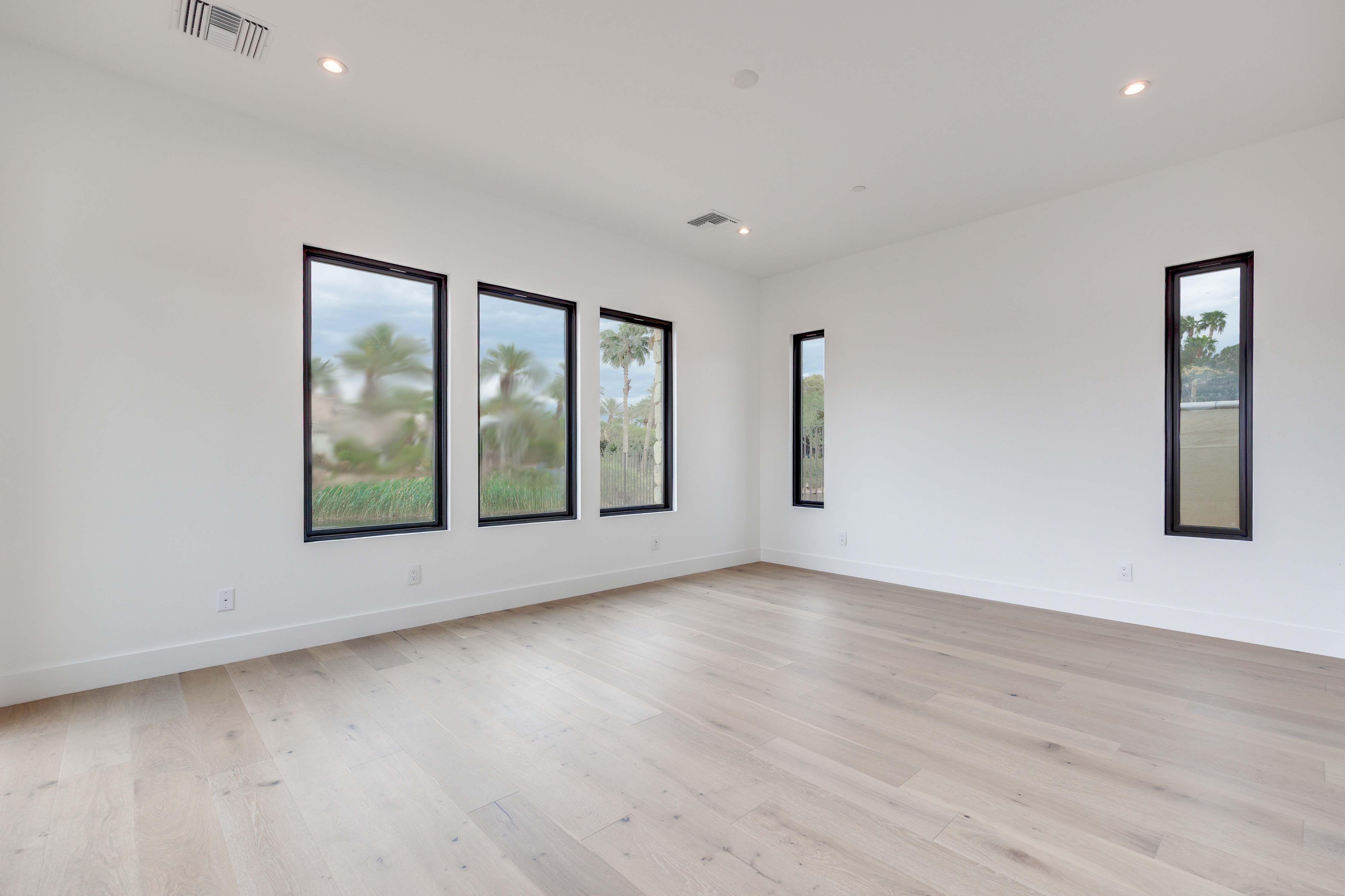 58 BELLISSIMA LAGO COURT