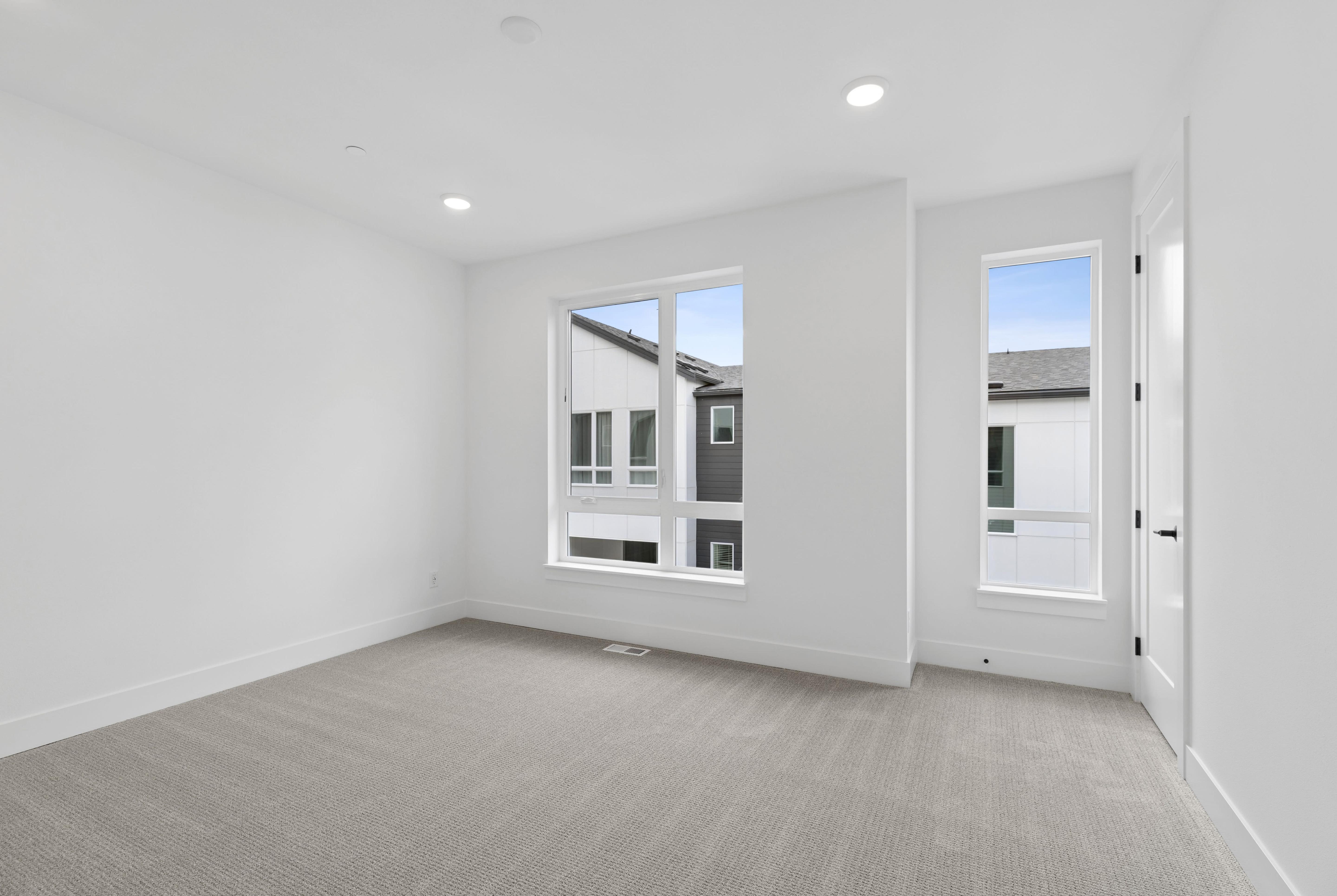 12207 137th PL NE Bldg 26-103
