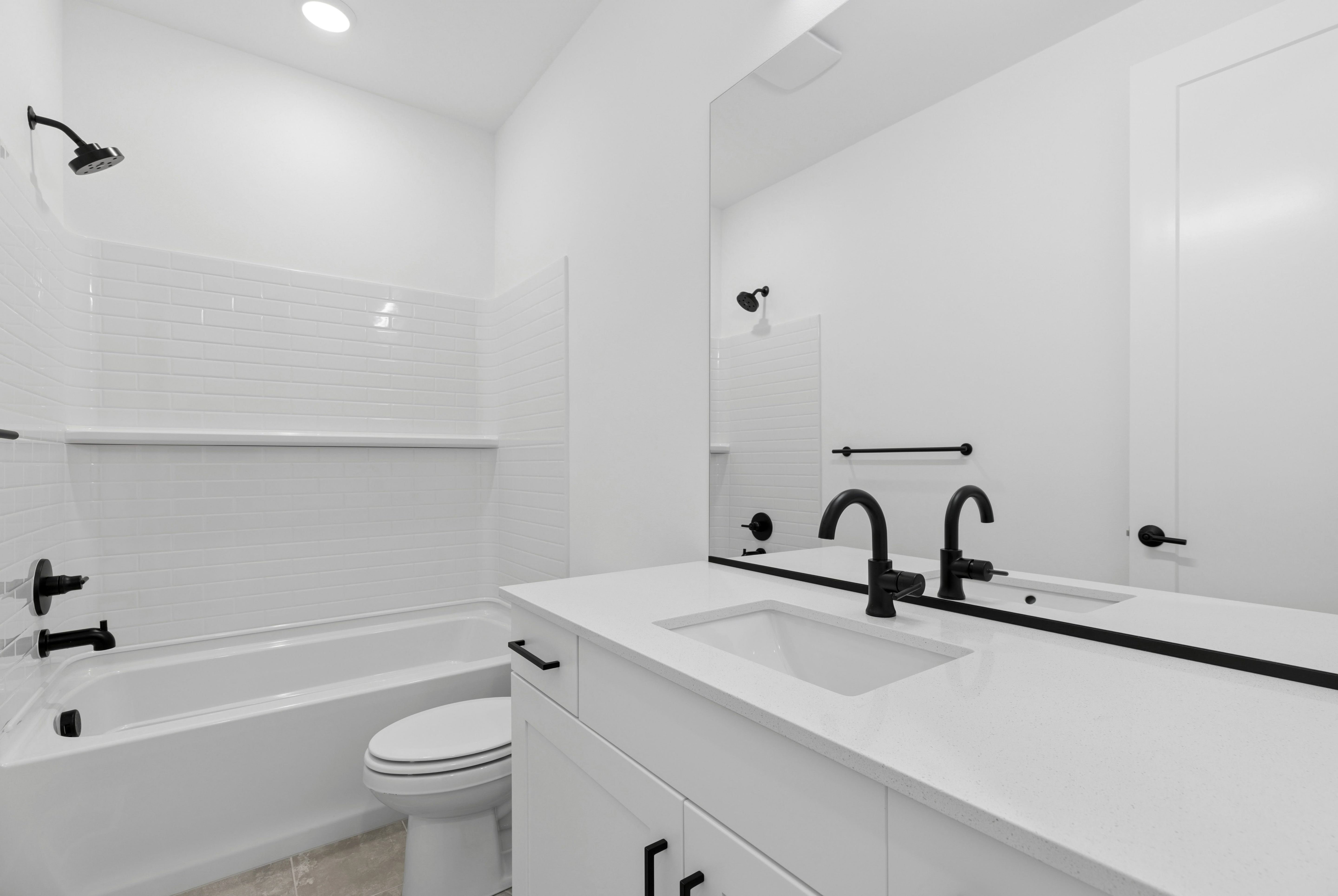 12207 137th PL NE Bldg 26-103
