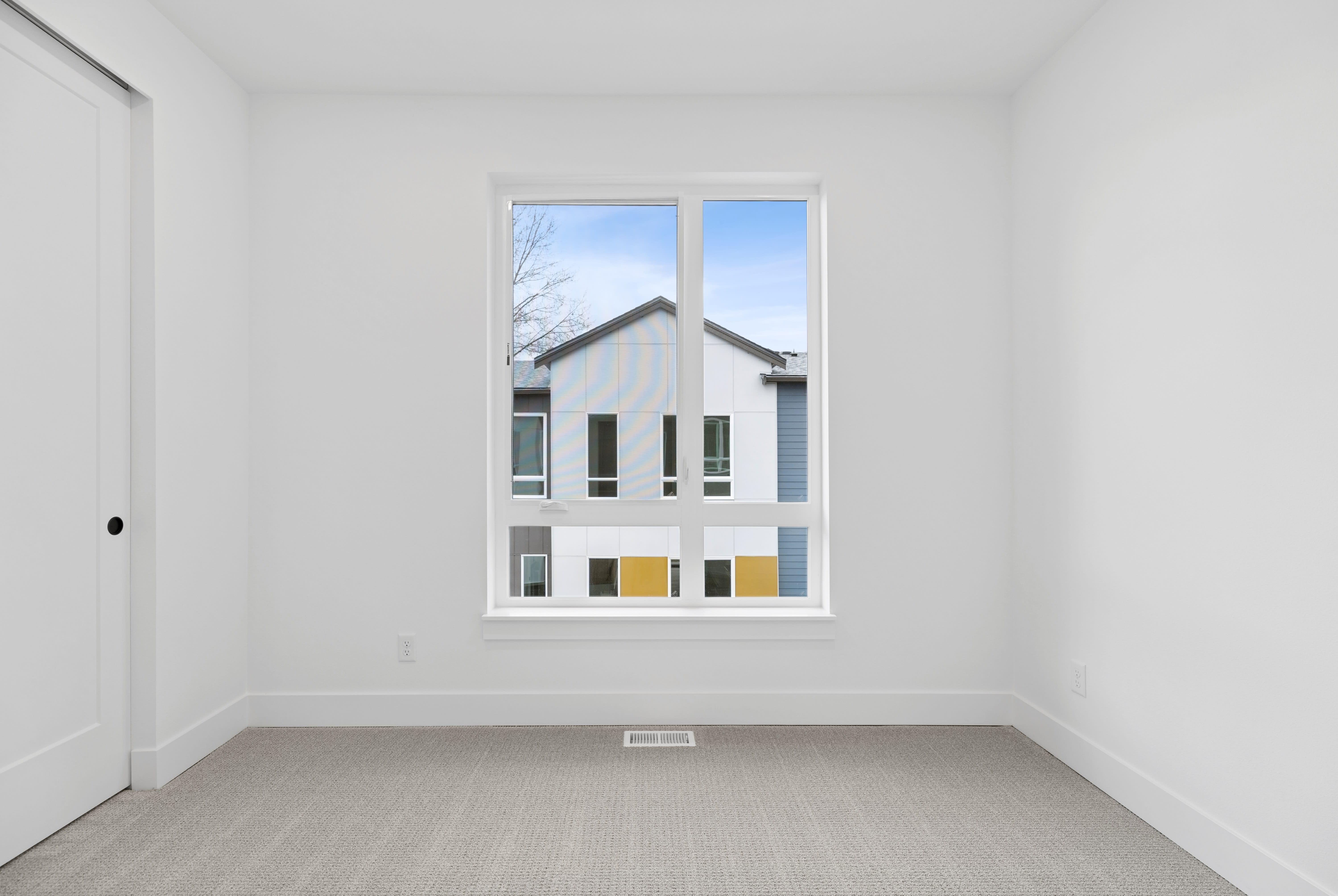 12207 137th PL NE Bldg 26-103