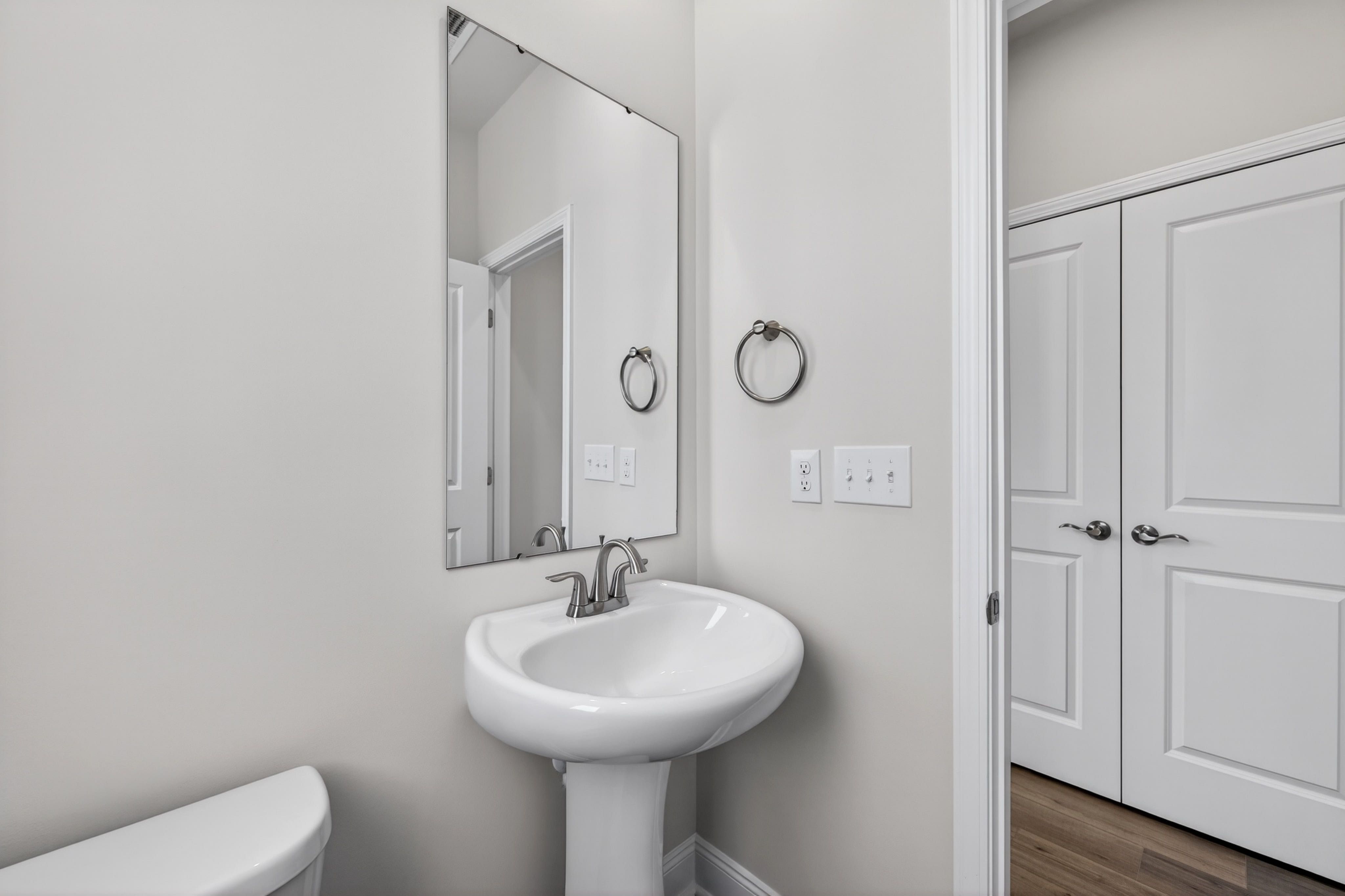 7921 Cedarsmith Ct