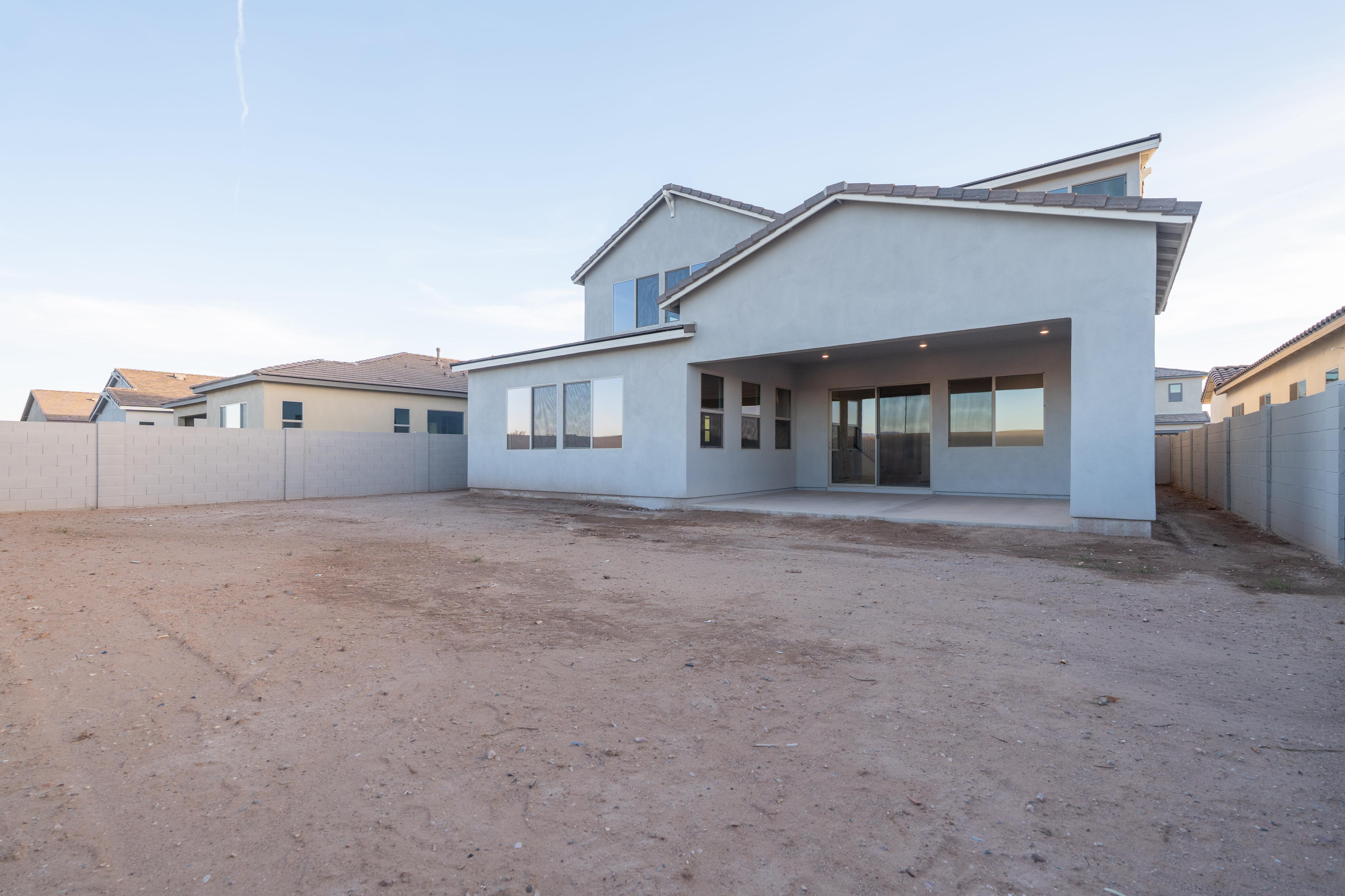 1928 E EMPELTRE RD
