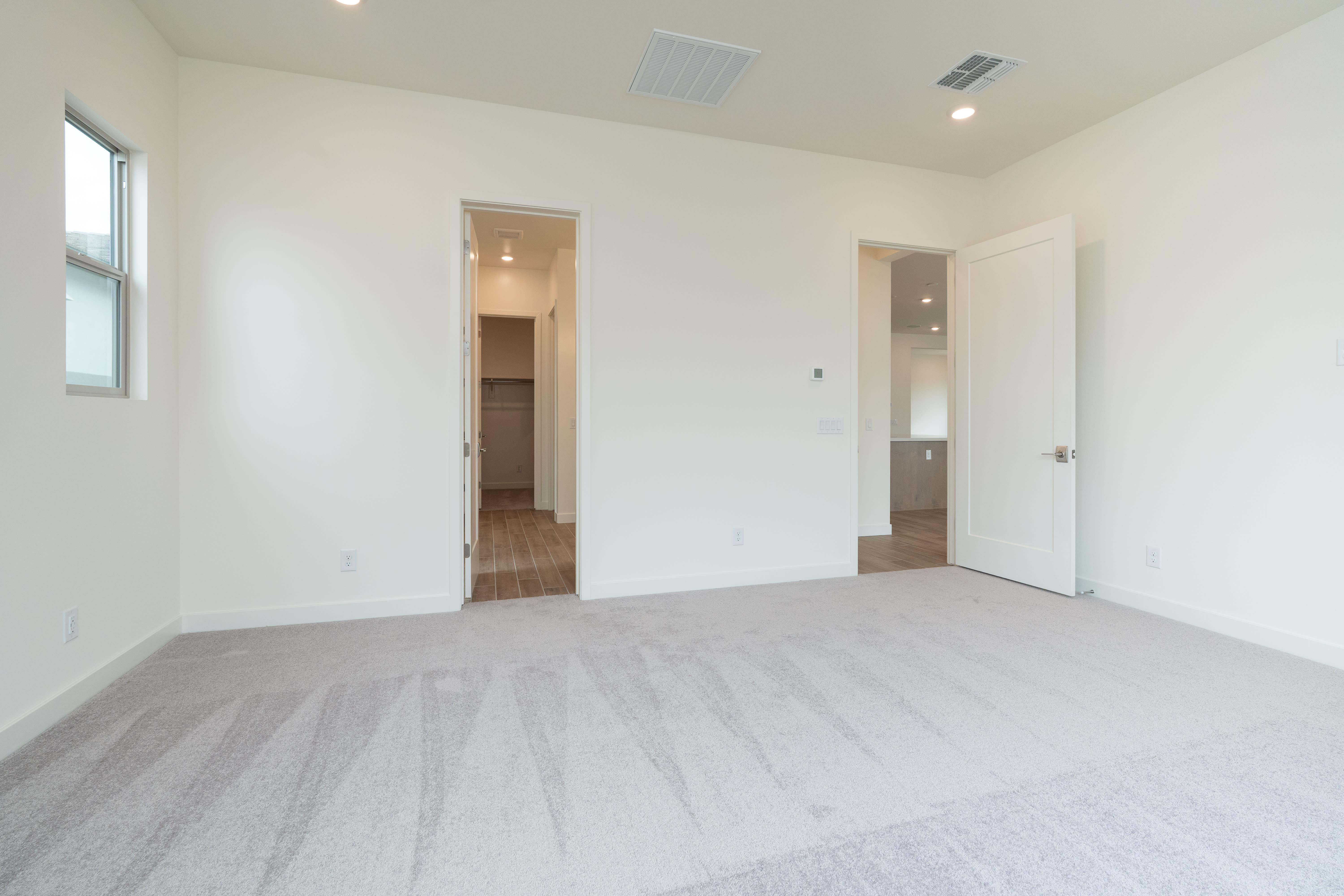 2603 E ALFONSO DR
