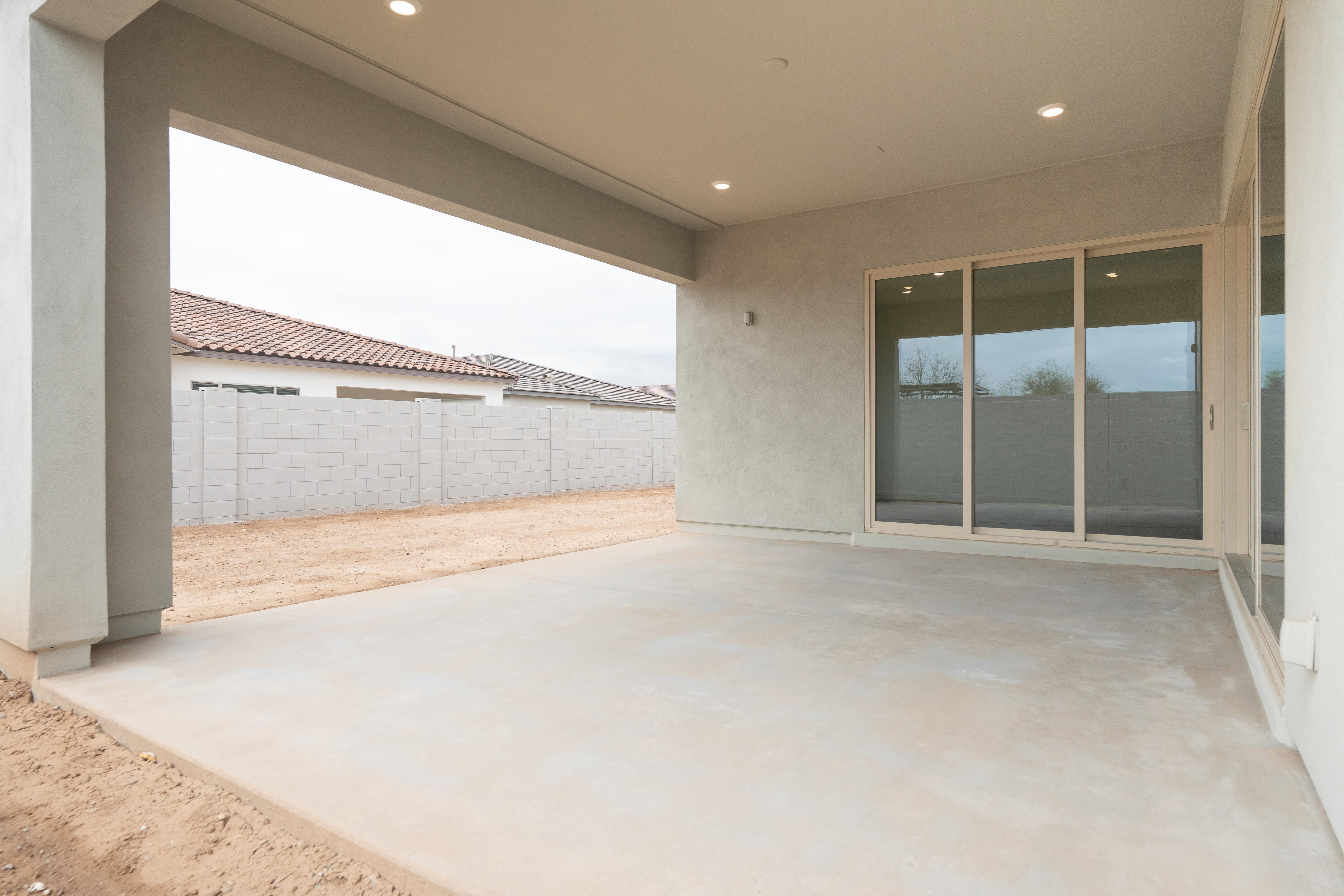 2603 E ALFONSO DR