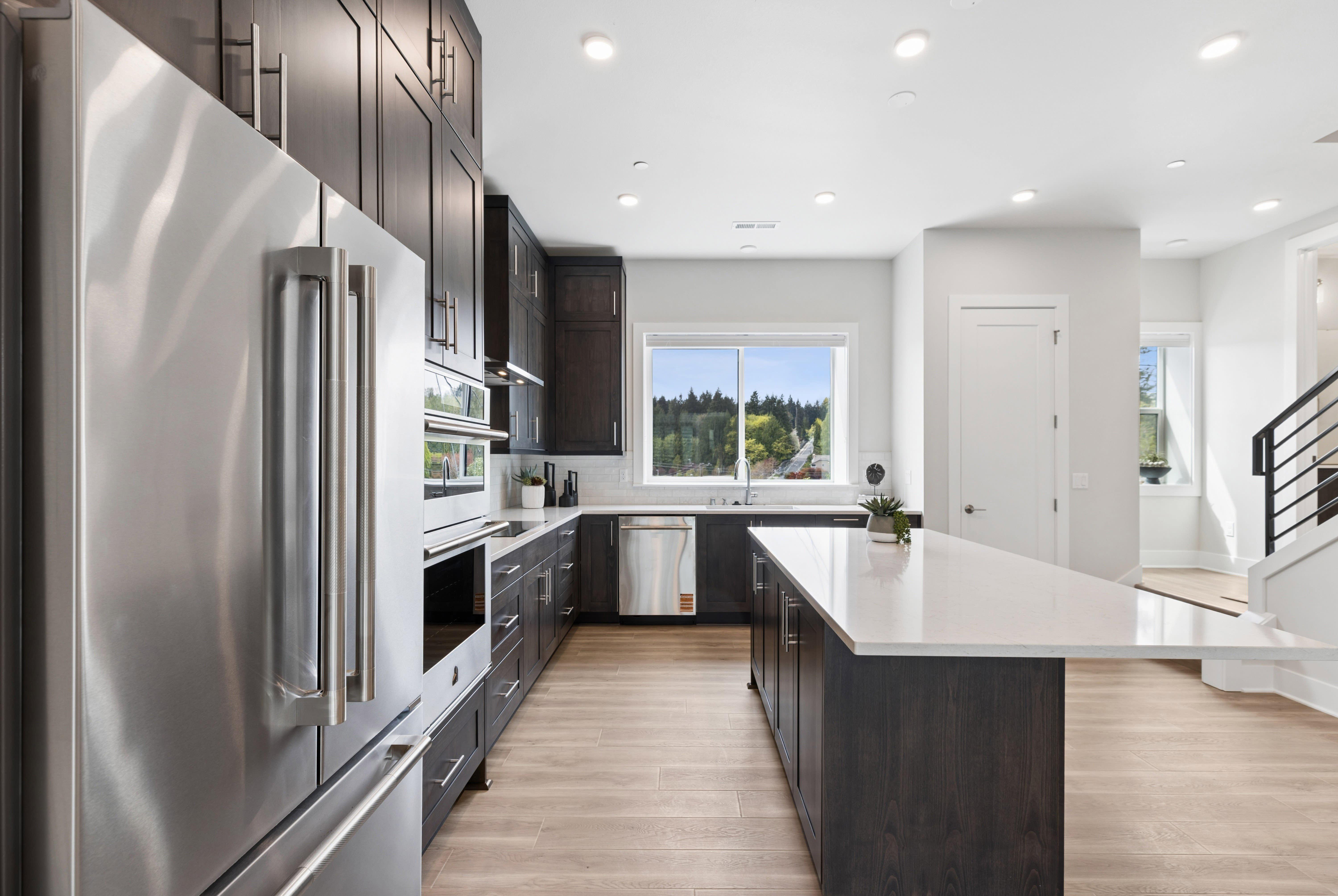 18809 99TH PL NE, UNIT B