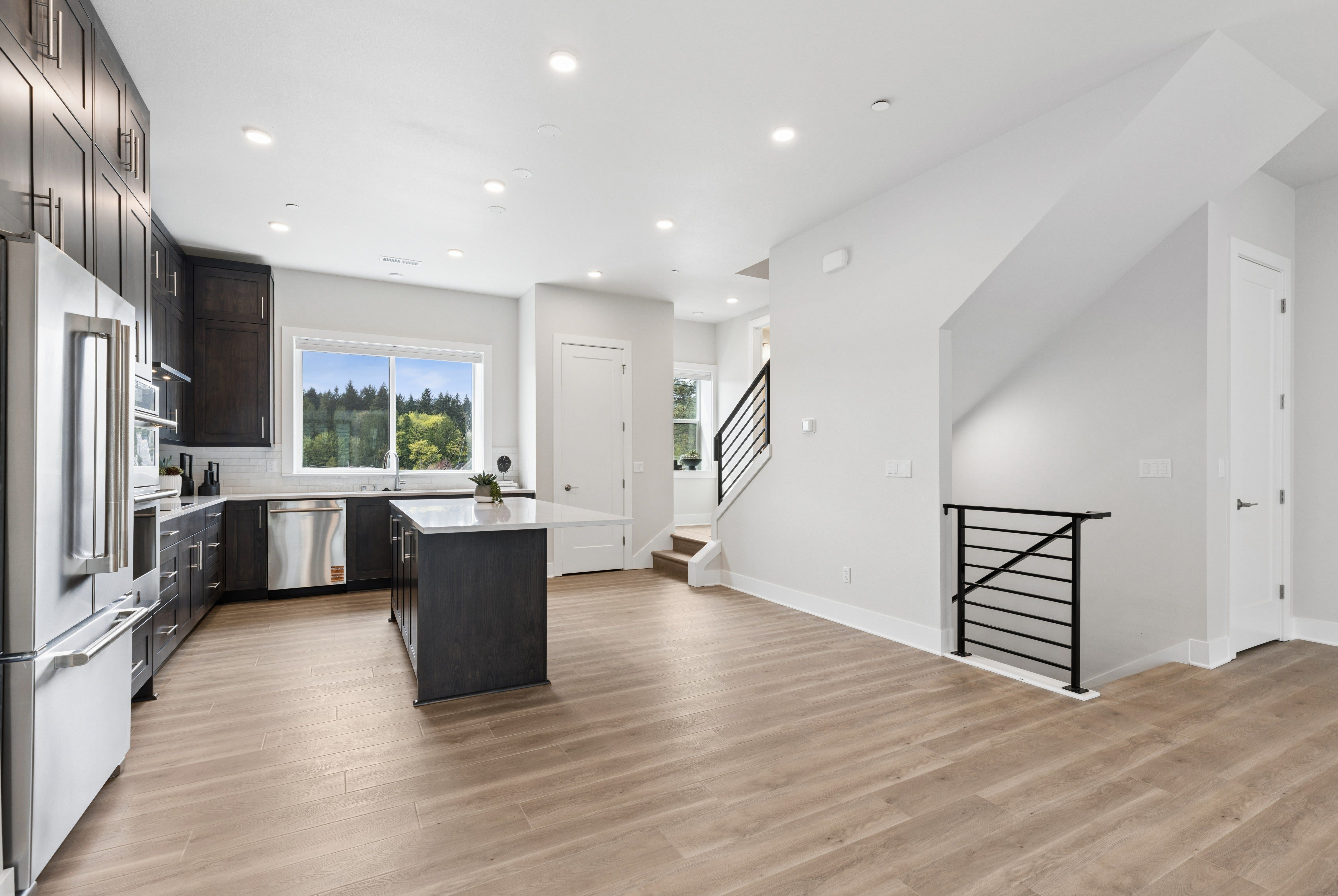 18809 99TH PL NE, UNIT B