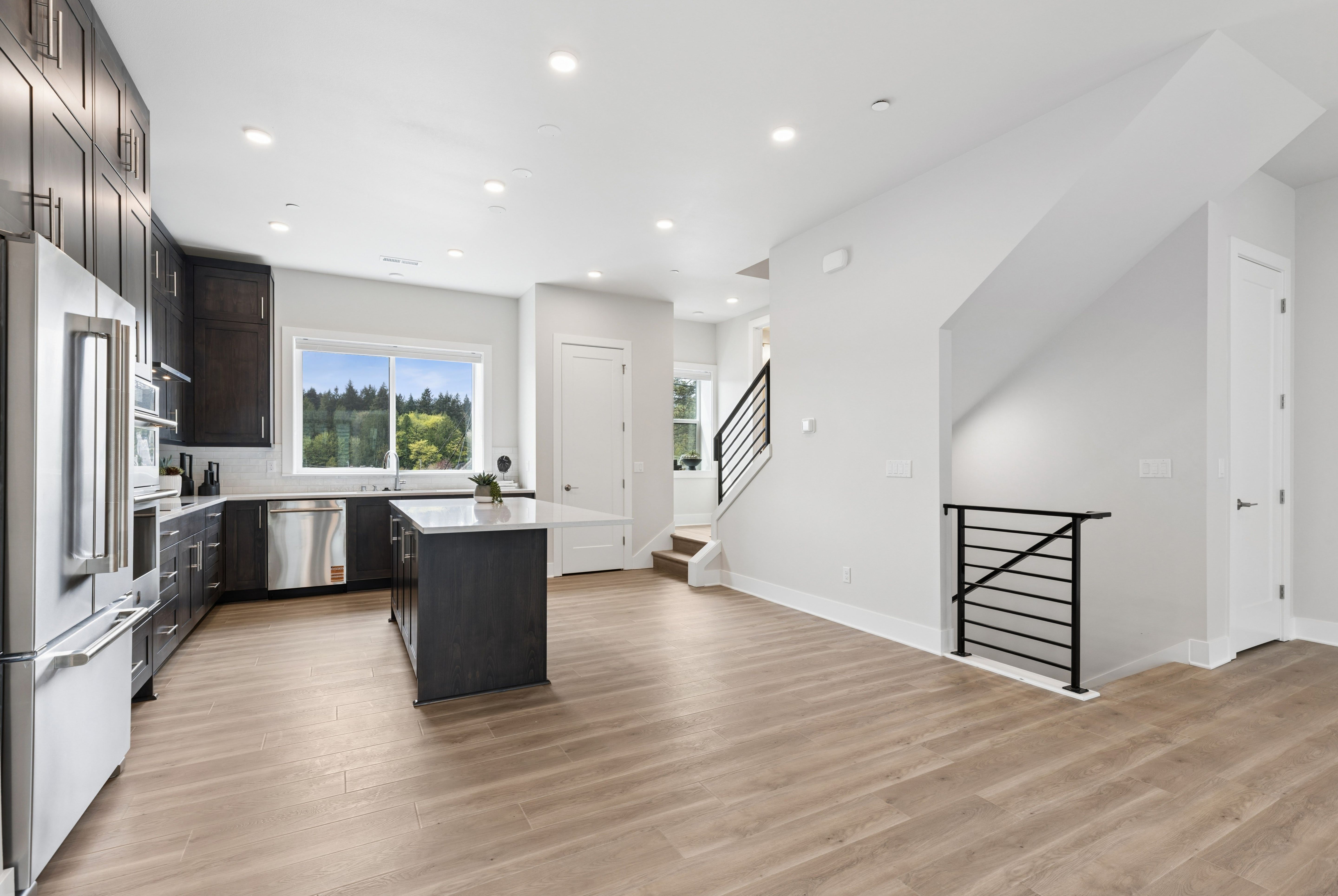 18809 99TH PL NE, UNIT B