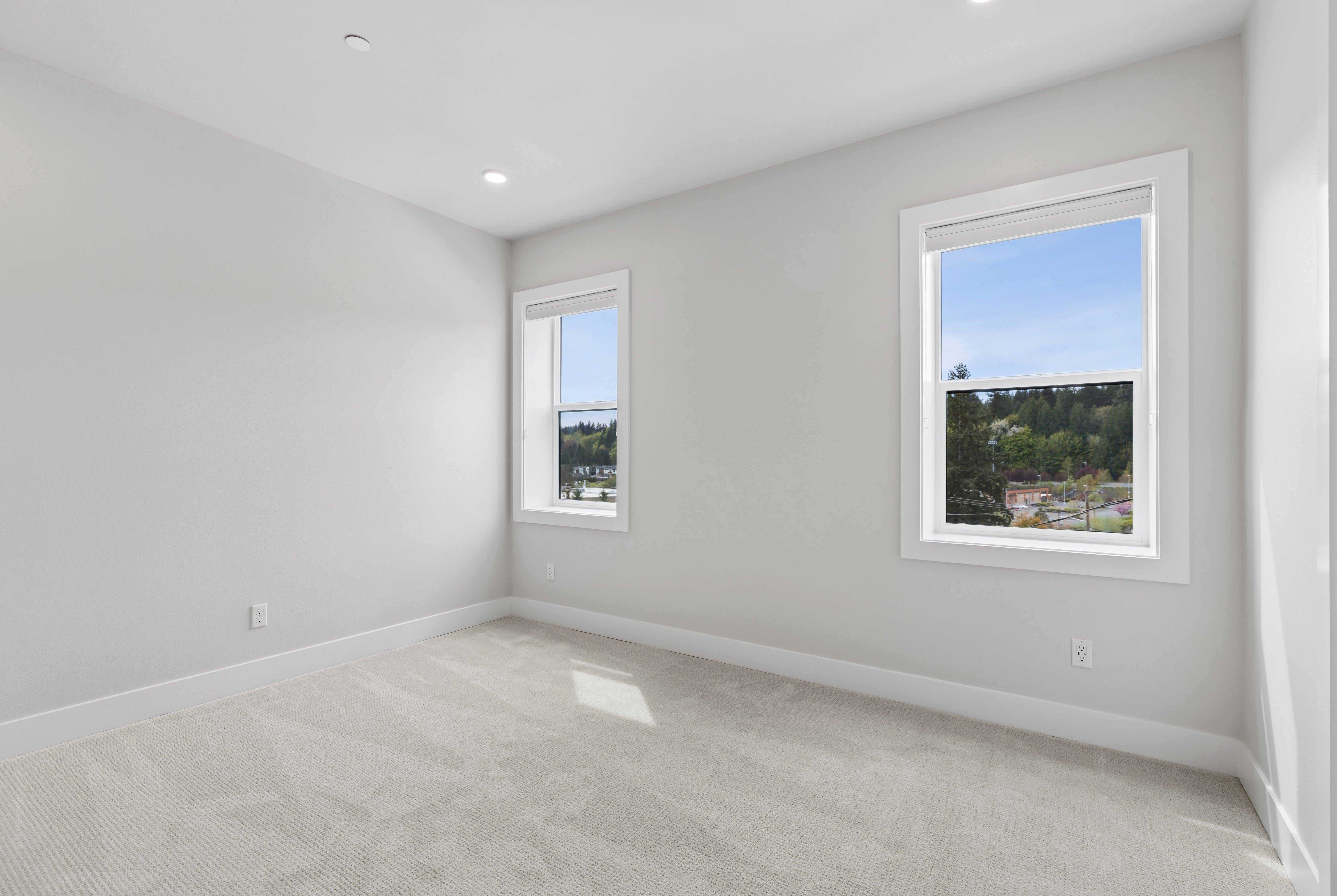 18809 99TH PL NE, UNIT B