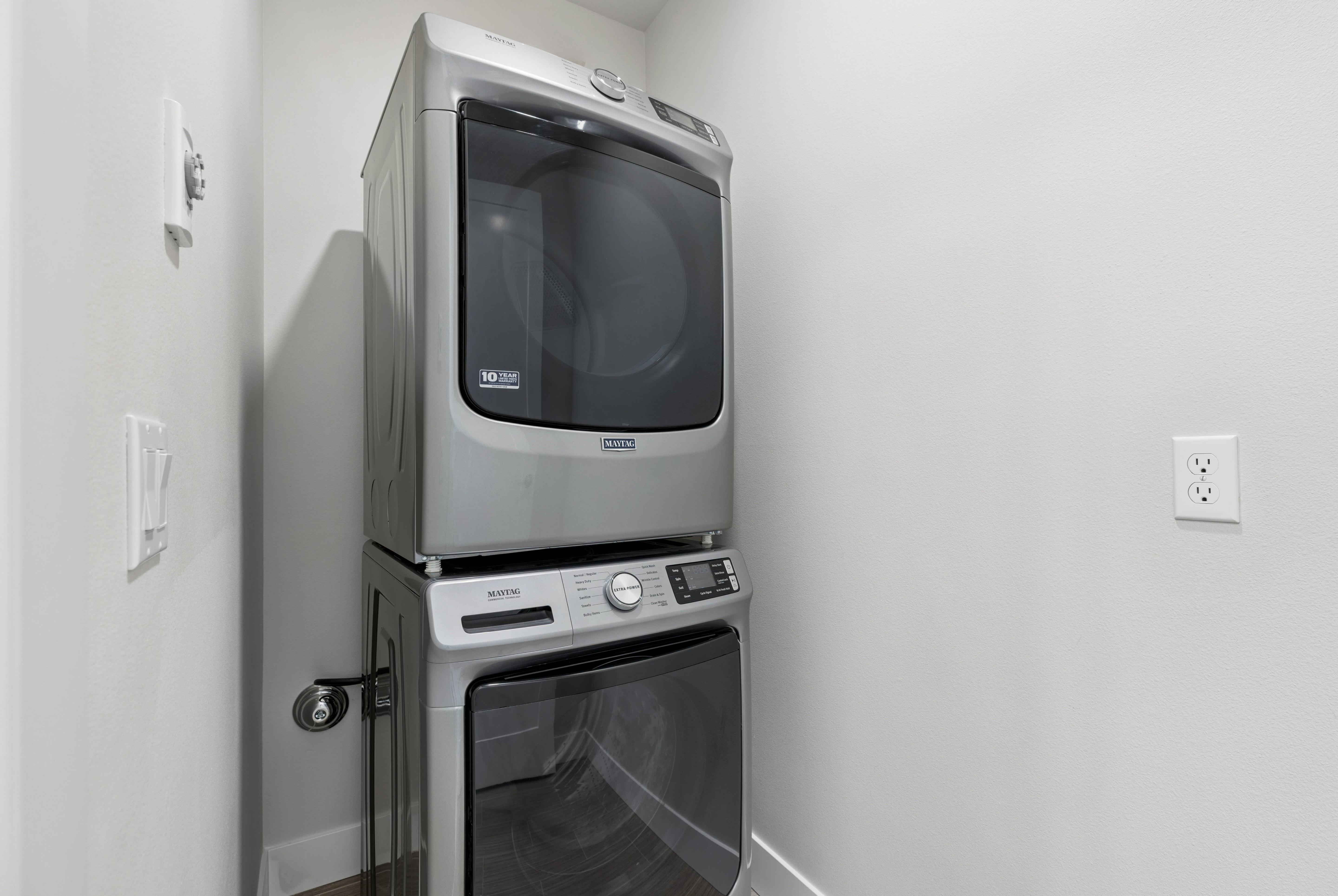 18809 99TH PL NE, UNIT B