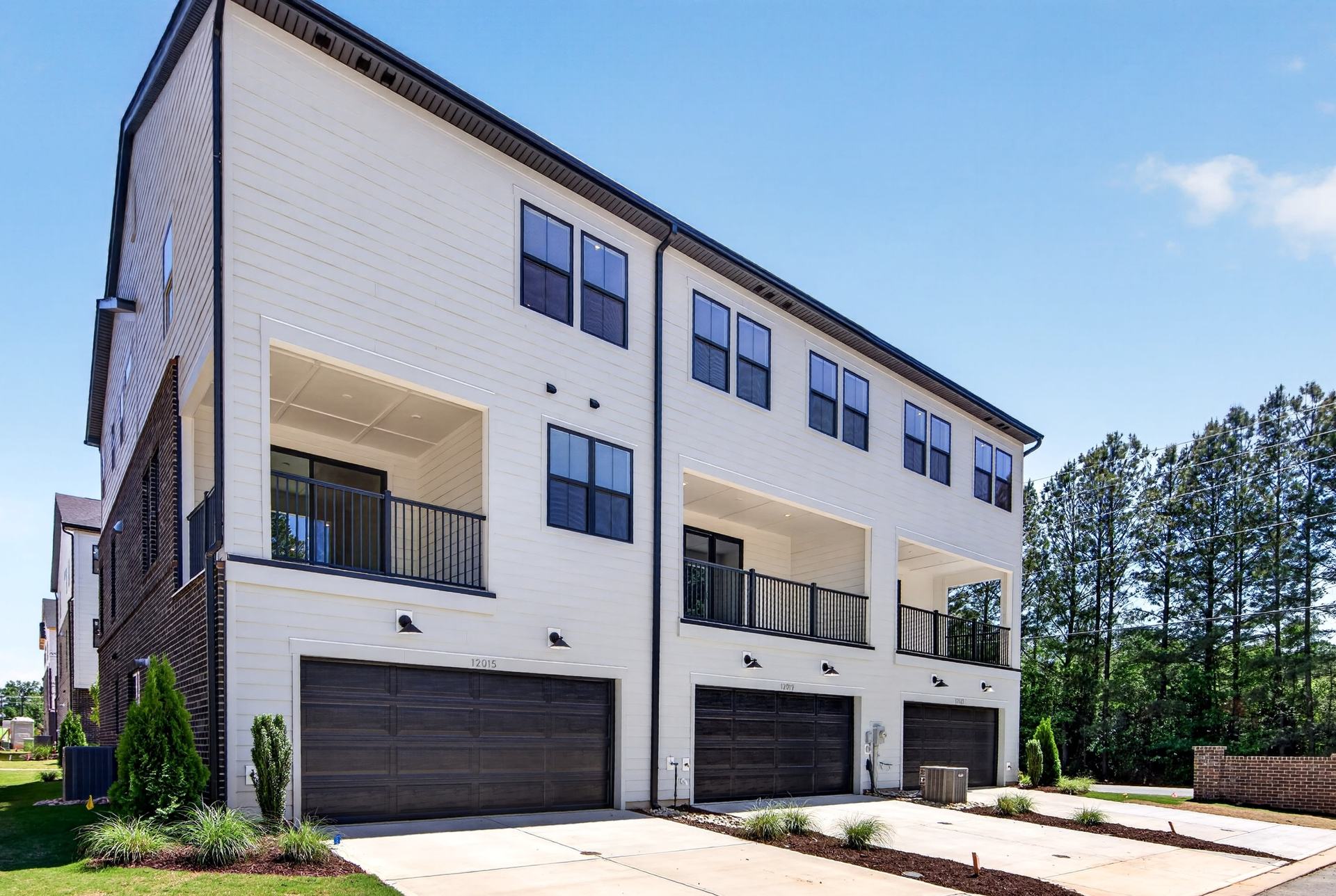 12015 Elsa Lane
