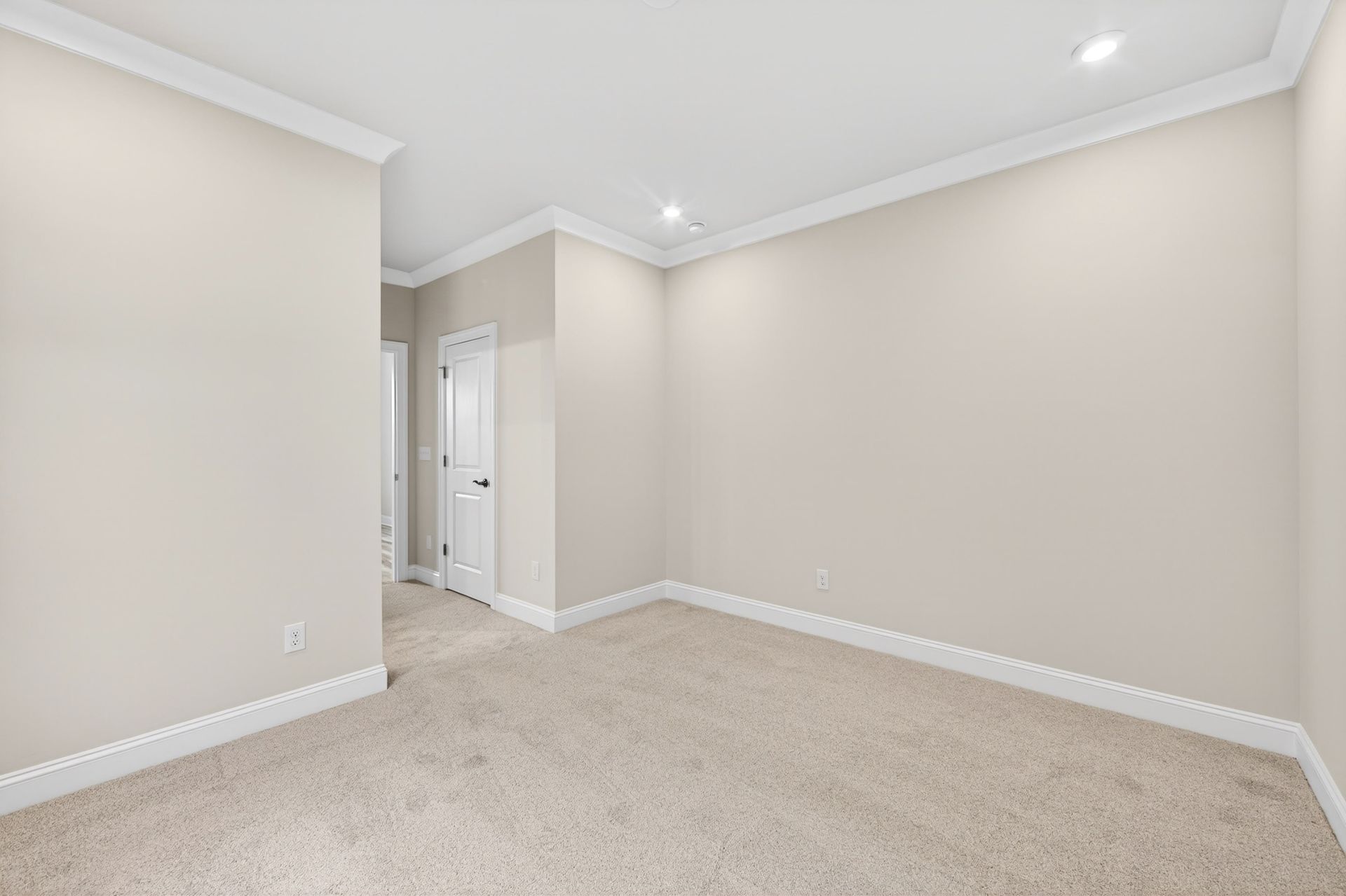 12015 Elsa Lane