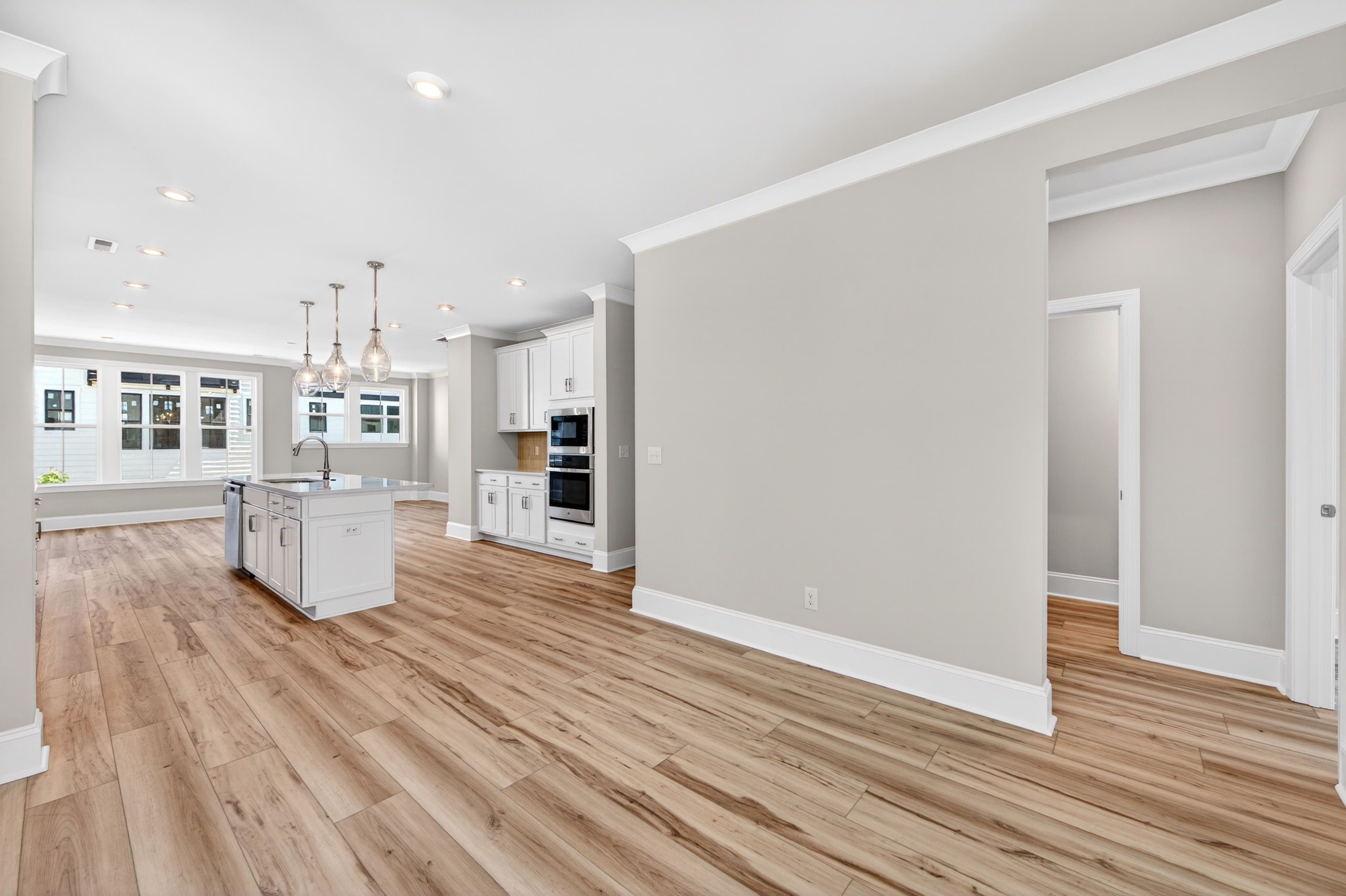 12015 Elsa Lane