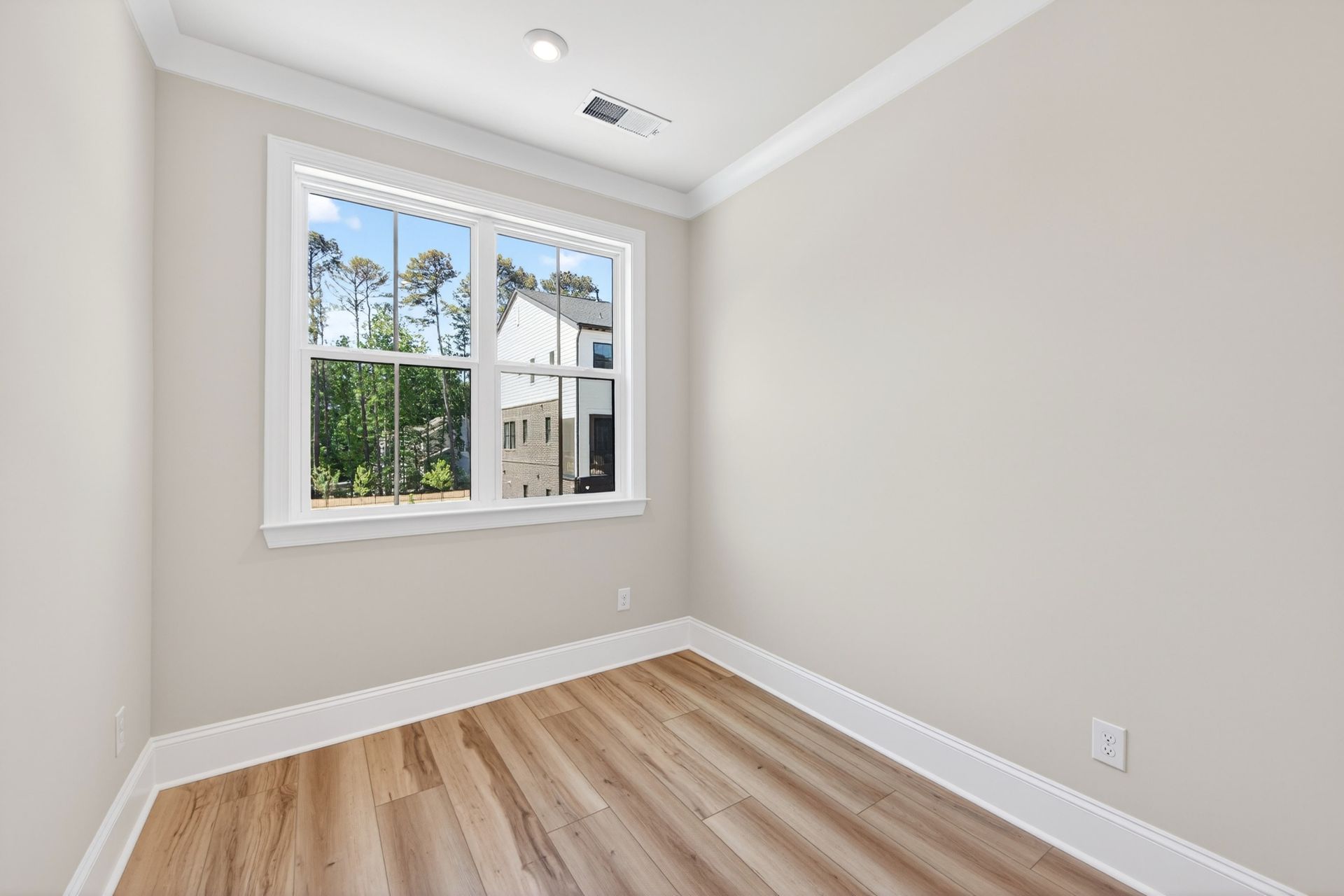 12015 Elsa Lane