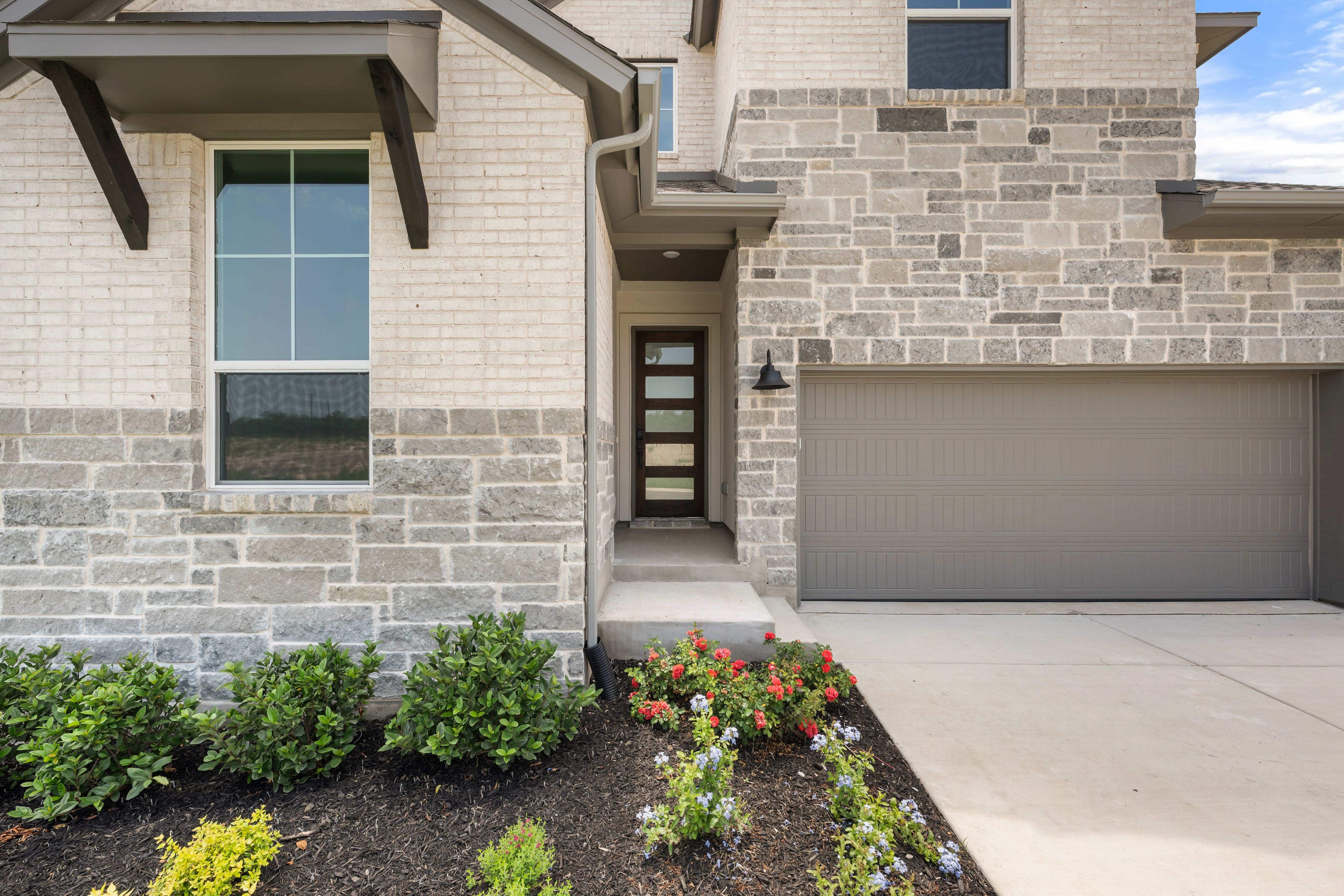 436 Leaning Rock Road