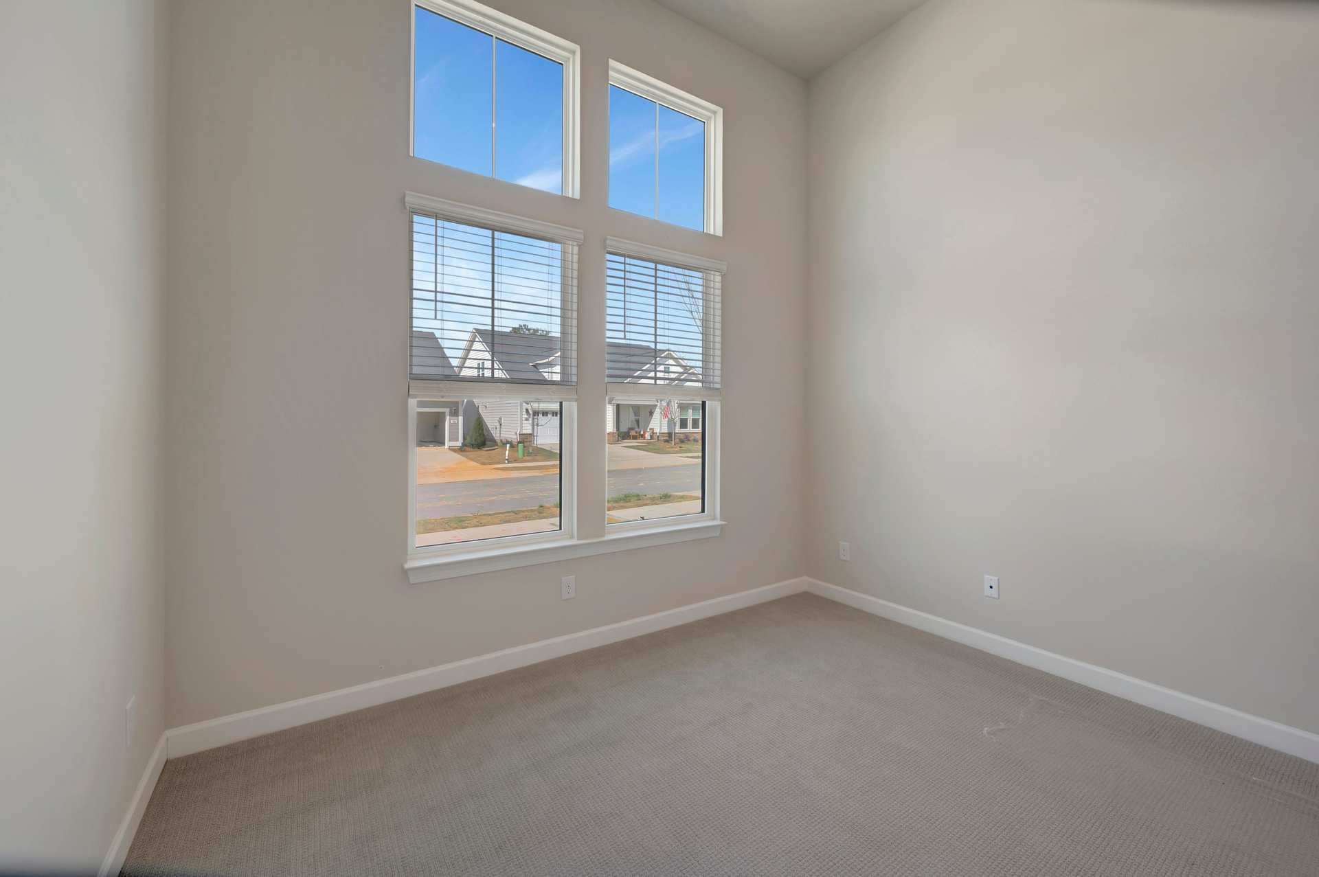 123 Firefly Ln