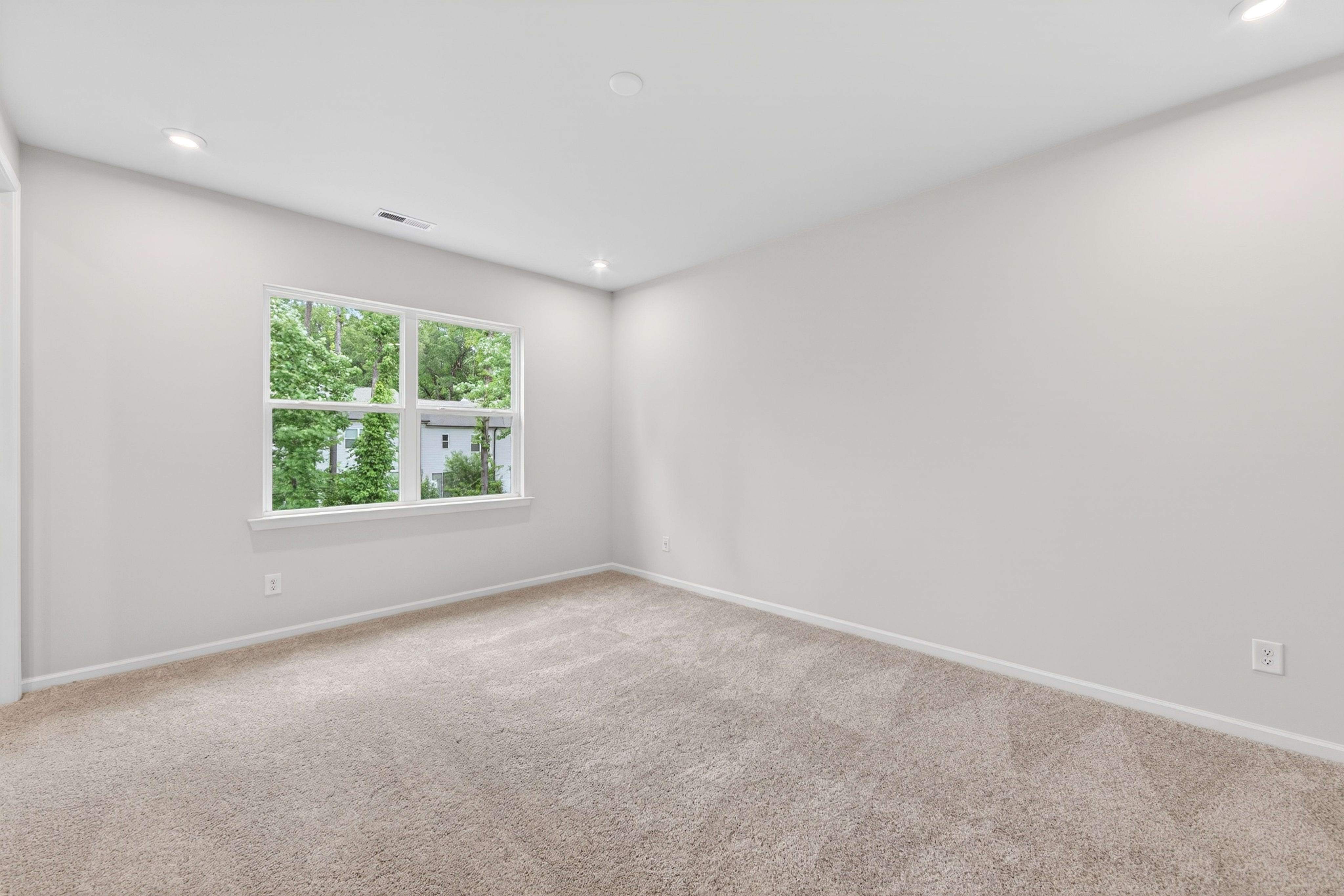 6021 Longar Lane