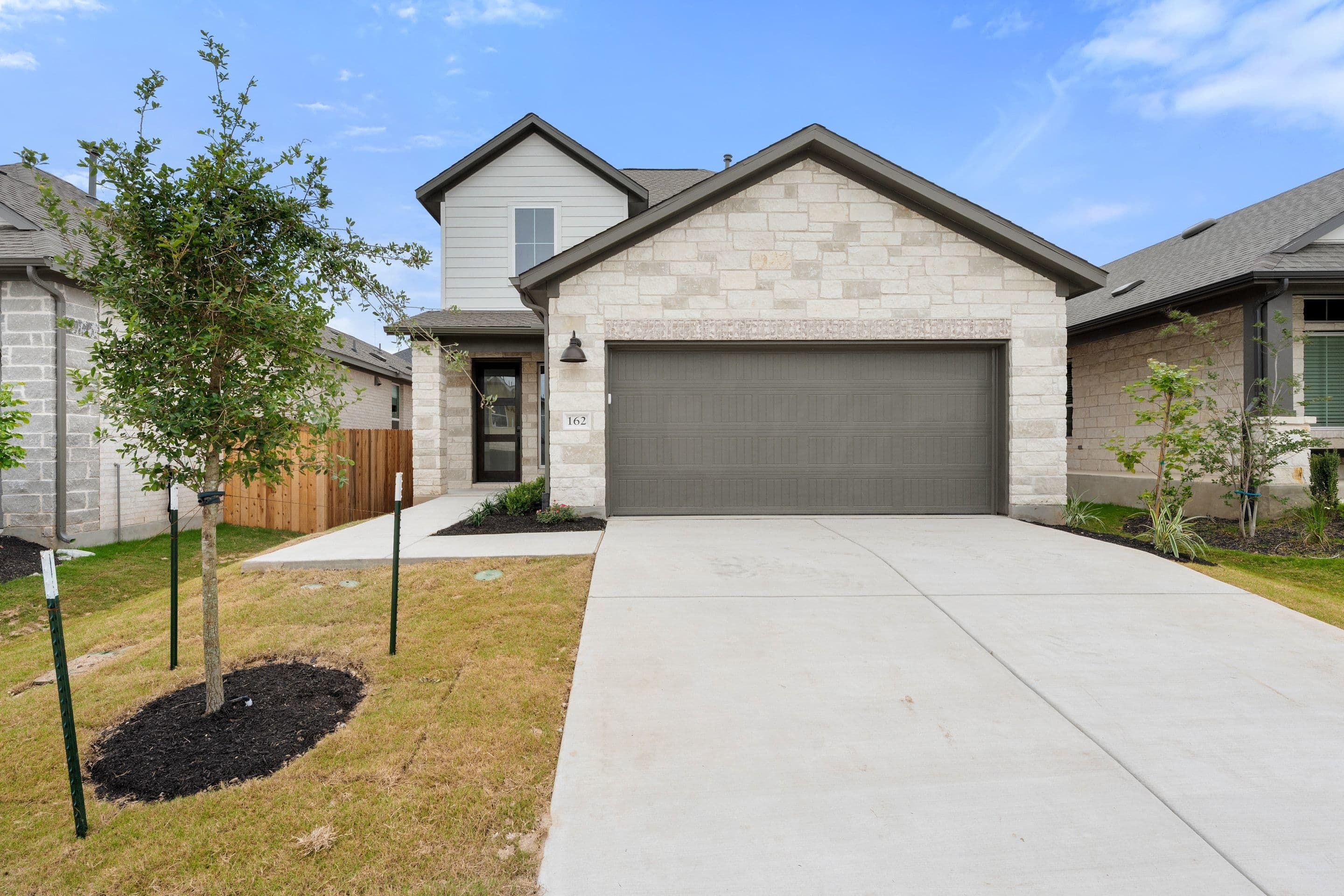 162 Grayson Elm Pass (Veranda)