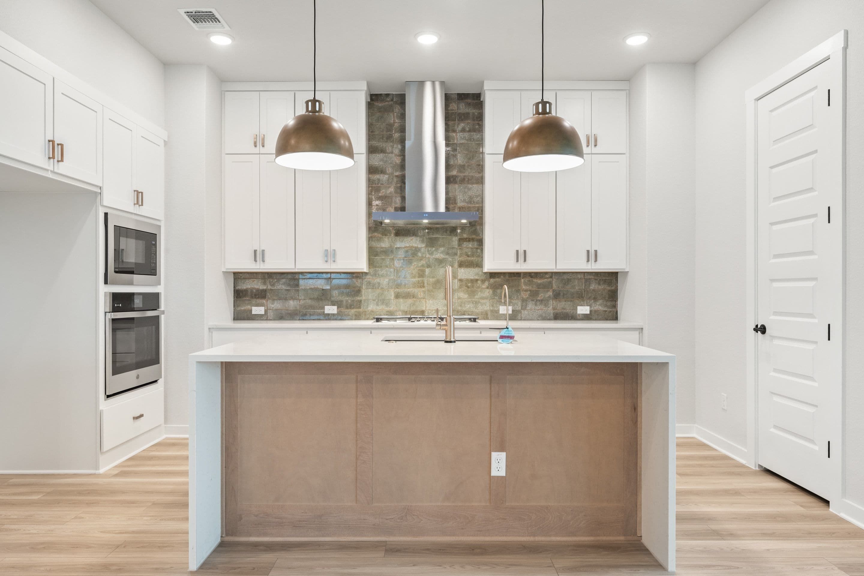 16201 Smithers Road